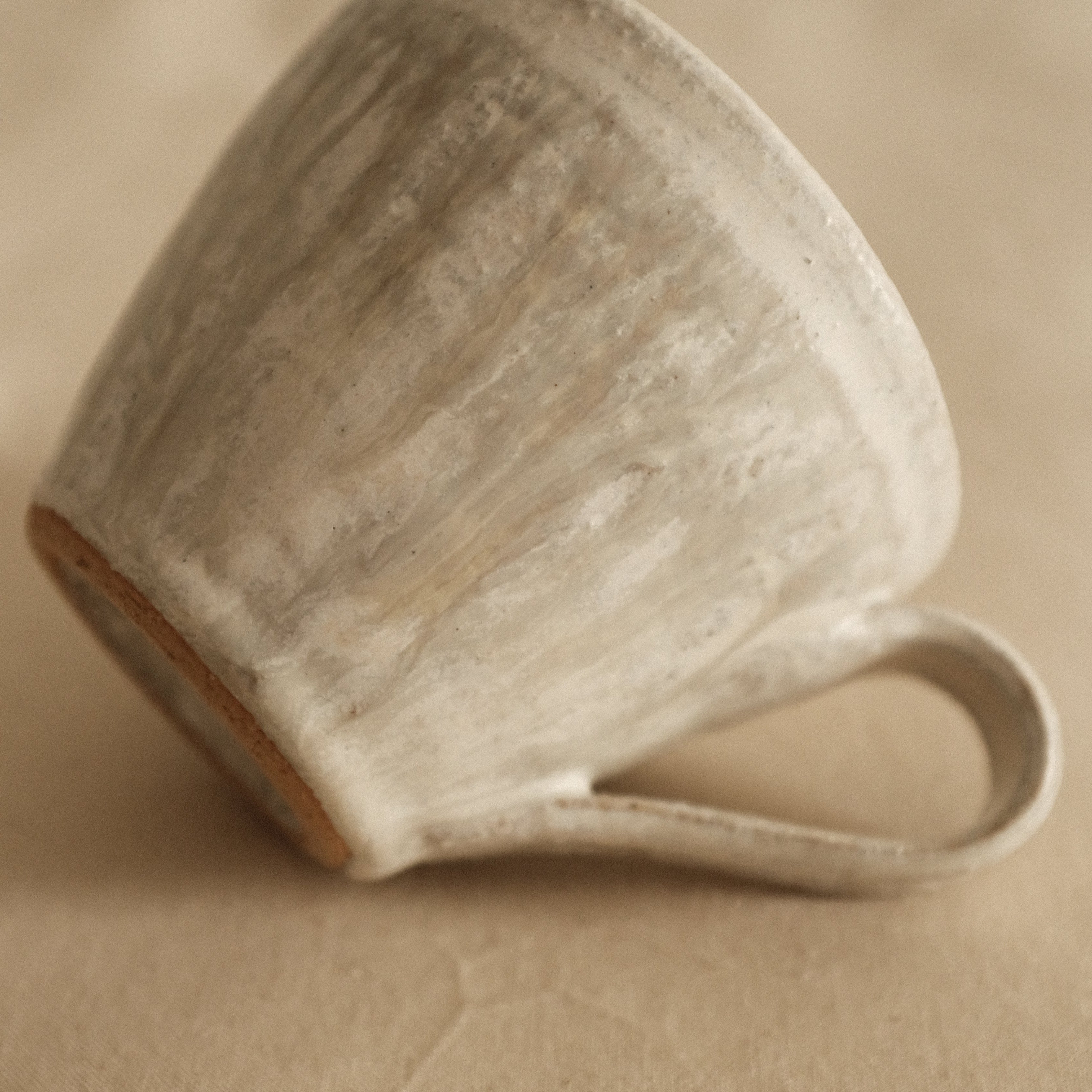 Kyuuko Mashiko Konayuki Powder Snow Glaze Small Mug with Handle