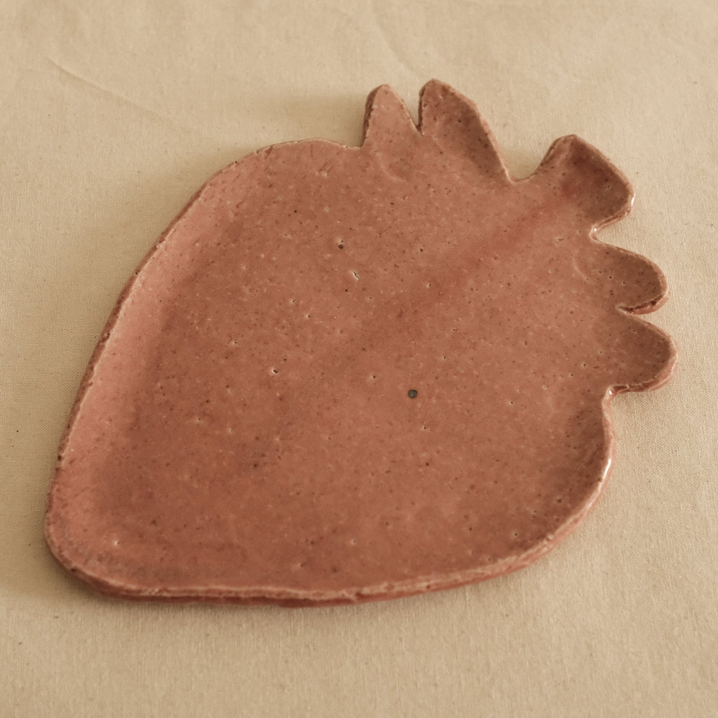 Momoiro Soft Pink Ichigo Strawberry Flat Plate