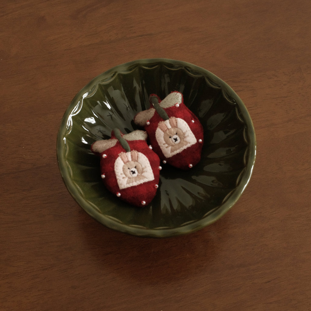 NOELLE Decorative Whimsical Embroidered Felt Brooch Pin