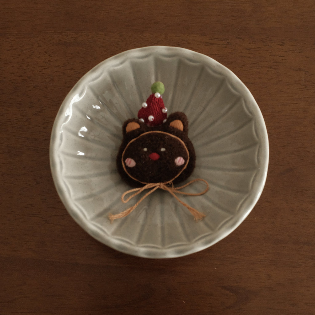 NOELLE Decorative Whimsical Embroidered Felt Brooch Pin