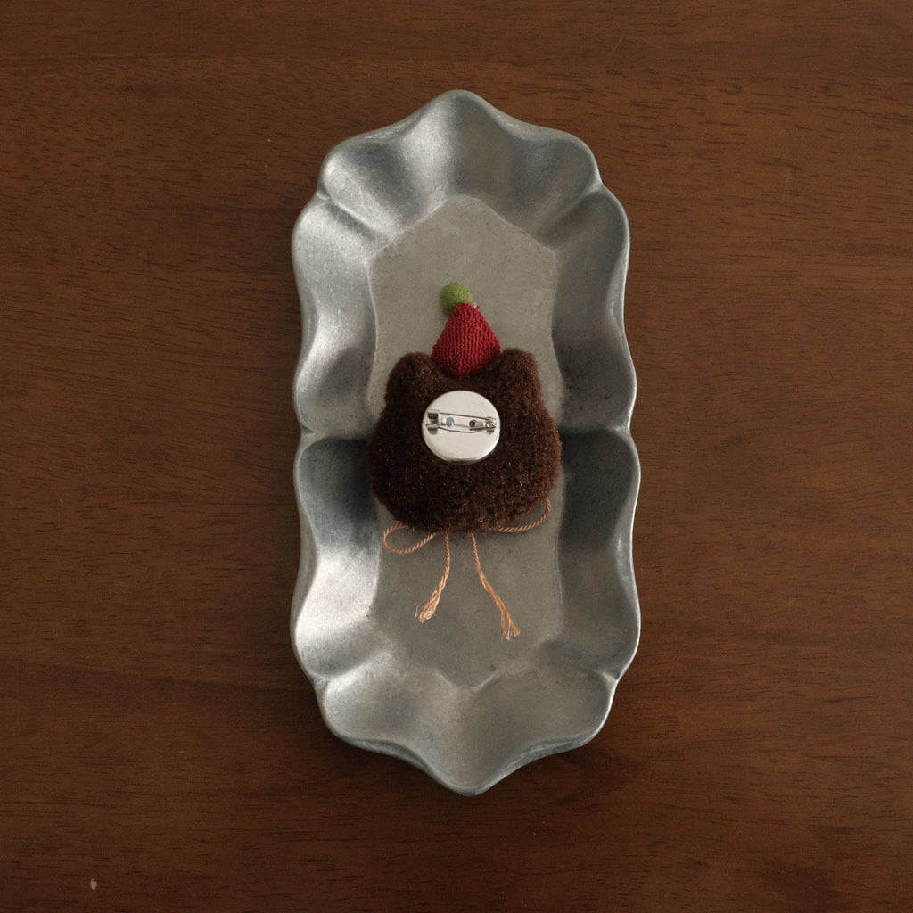 NOELLE Decorative Whimsical Embroidered Felt Brooch Pin