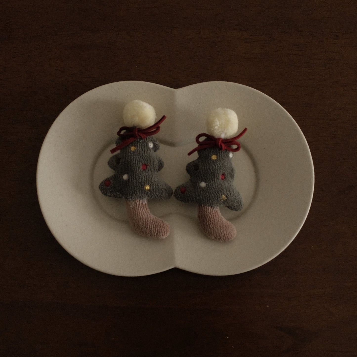 NOELLE Decorative Whimsical Embroidered Felt Brooch Pin