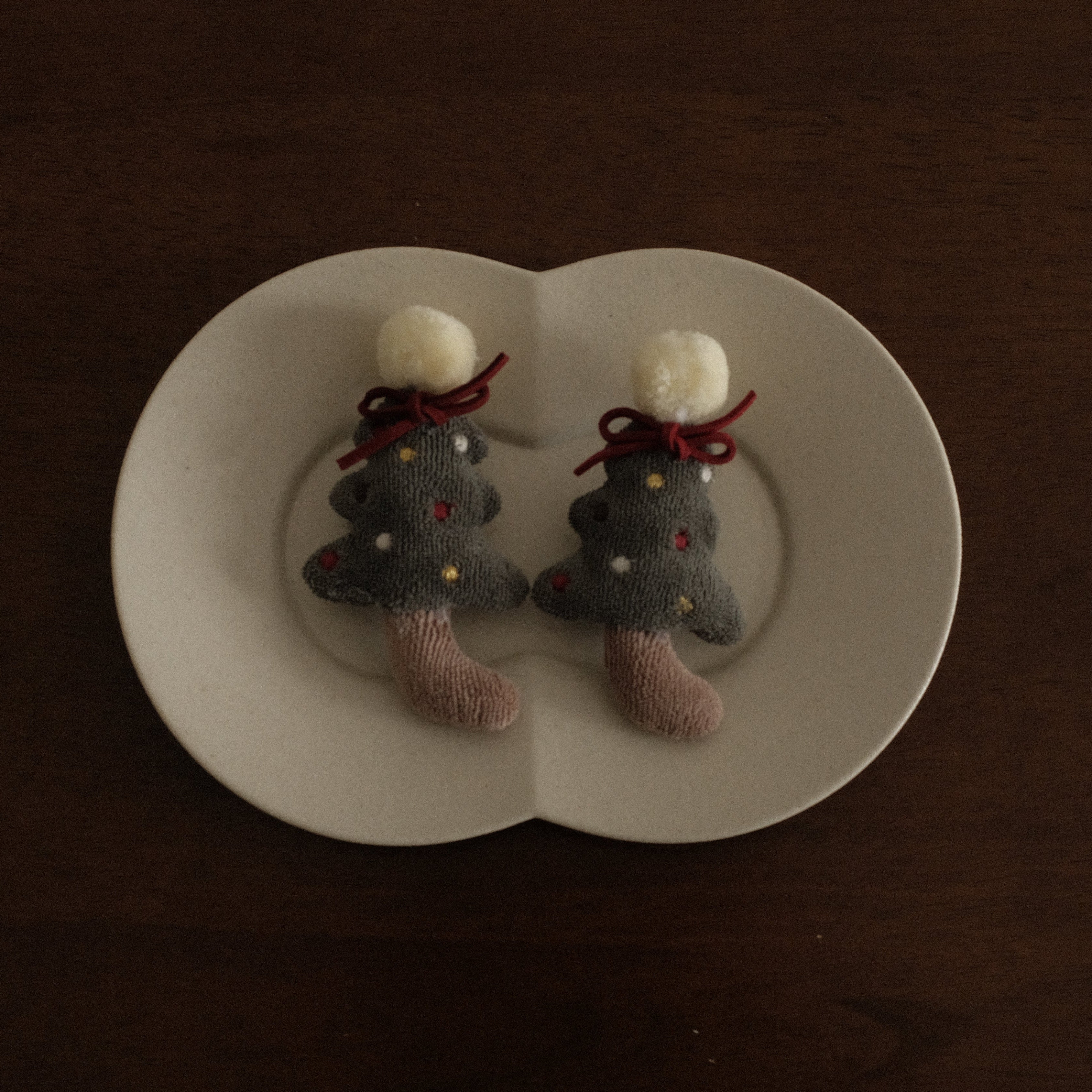 NOELLE Decorative Whimsical Embroidered Felt Brooch Pin