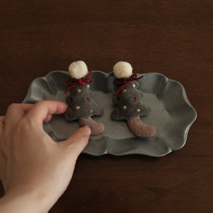 NOELLE Decorative Whimsical Embroidered Felt Brooch Pin