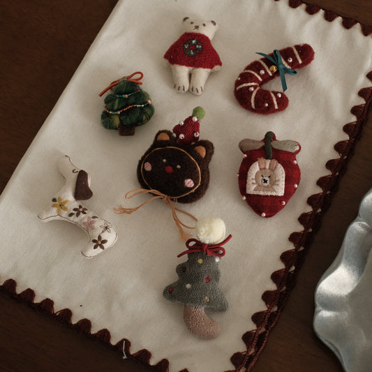 NOELLE Decorative Whimsical Embroidered Felt Brooch Pin