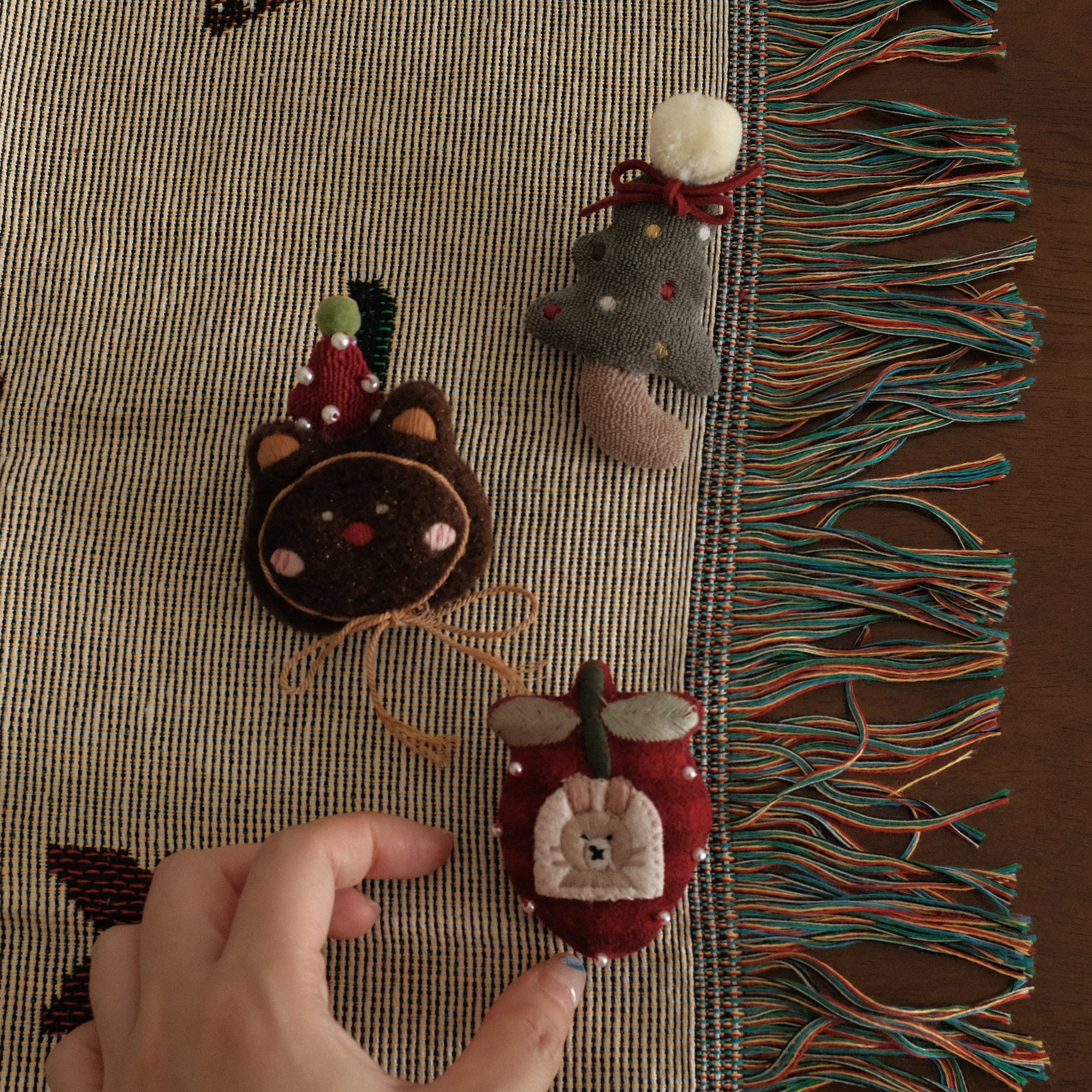 NOELLE Decorative Whimsical Embroidered Felt Brooch Pin