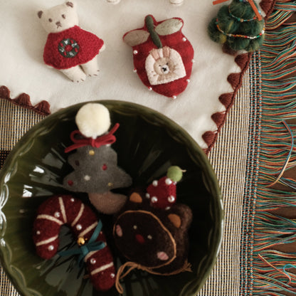 NOELLE Decorative Whimsical Embroidered Felt Brooch Pin