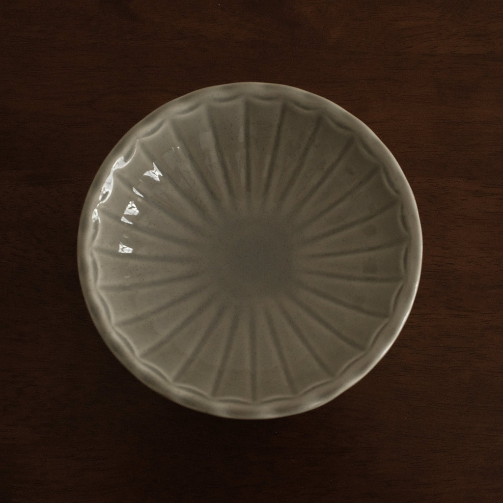 COLETTE Retro Ceramic Floral Pedestal Dish Plate Tea Stand Dessert Pastry Plate