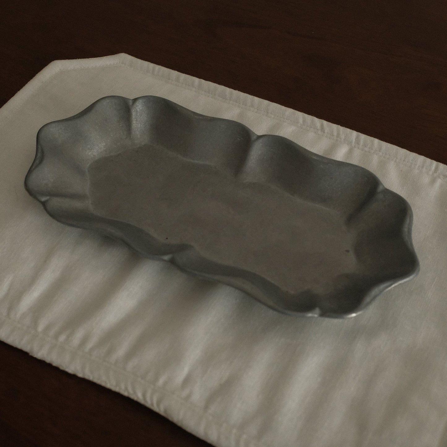 BIJOU French Retro Floral Rim Gray Silver Long Metal Dish Plate Dessert Plate