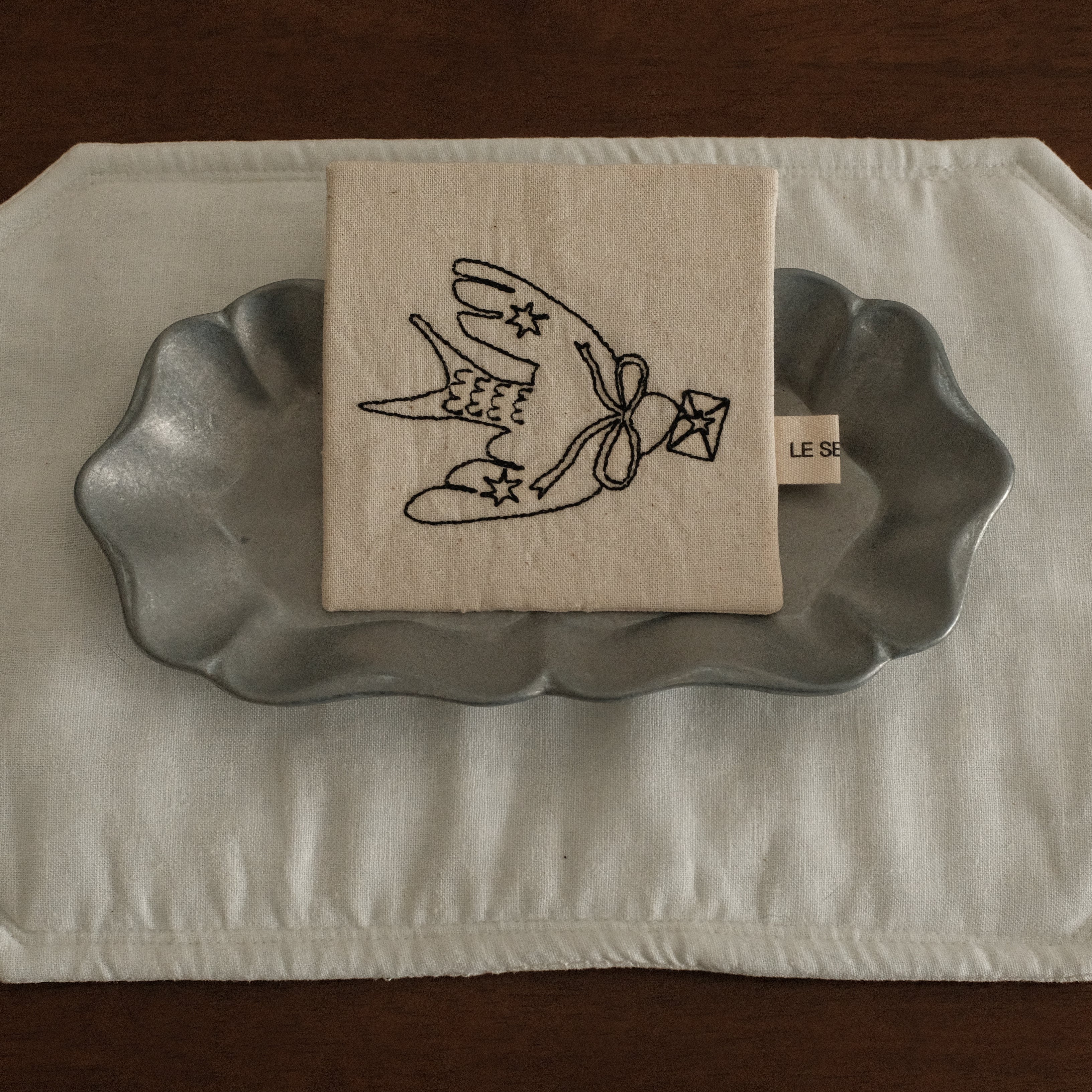 BIJOU French Retro Floral Rim Gray Silver Long Metal Dish Plate Dessert Plate