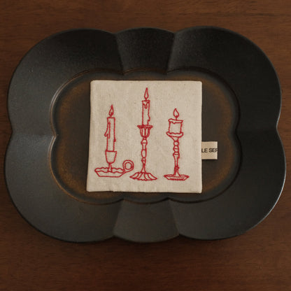 Le Serein Retro Candles Pattern Hand Embroidered French Linen Coasters Heat Insulation Table Mats Decorations