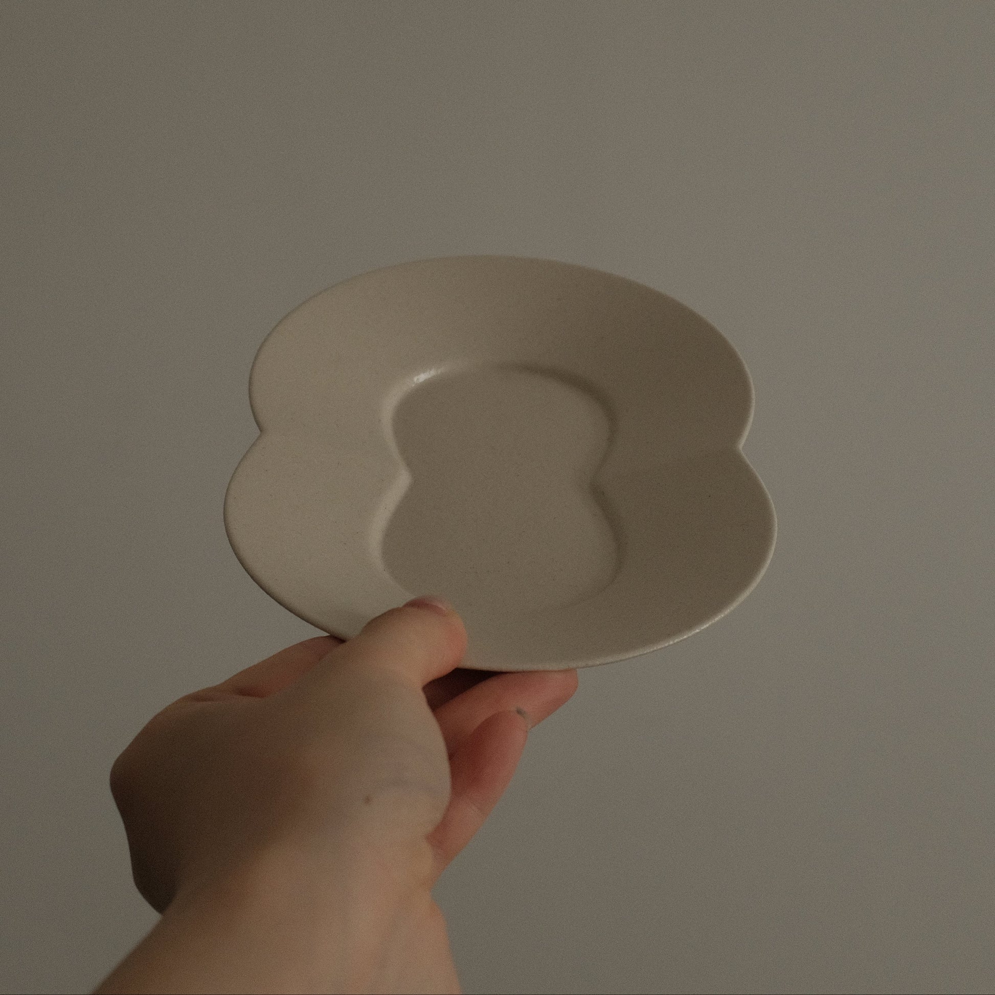 BLANCHETTE French Retro Ash White Two Petals Small Dish Plate Ceramic Underglazed Powdered Glaze Stoneware