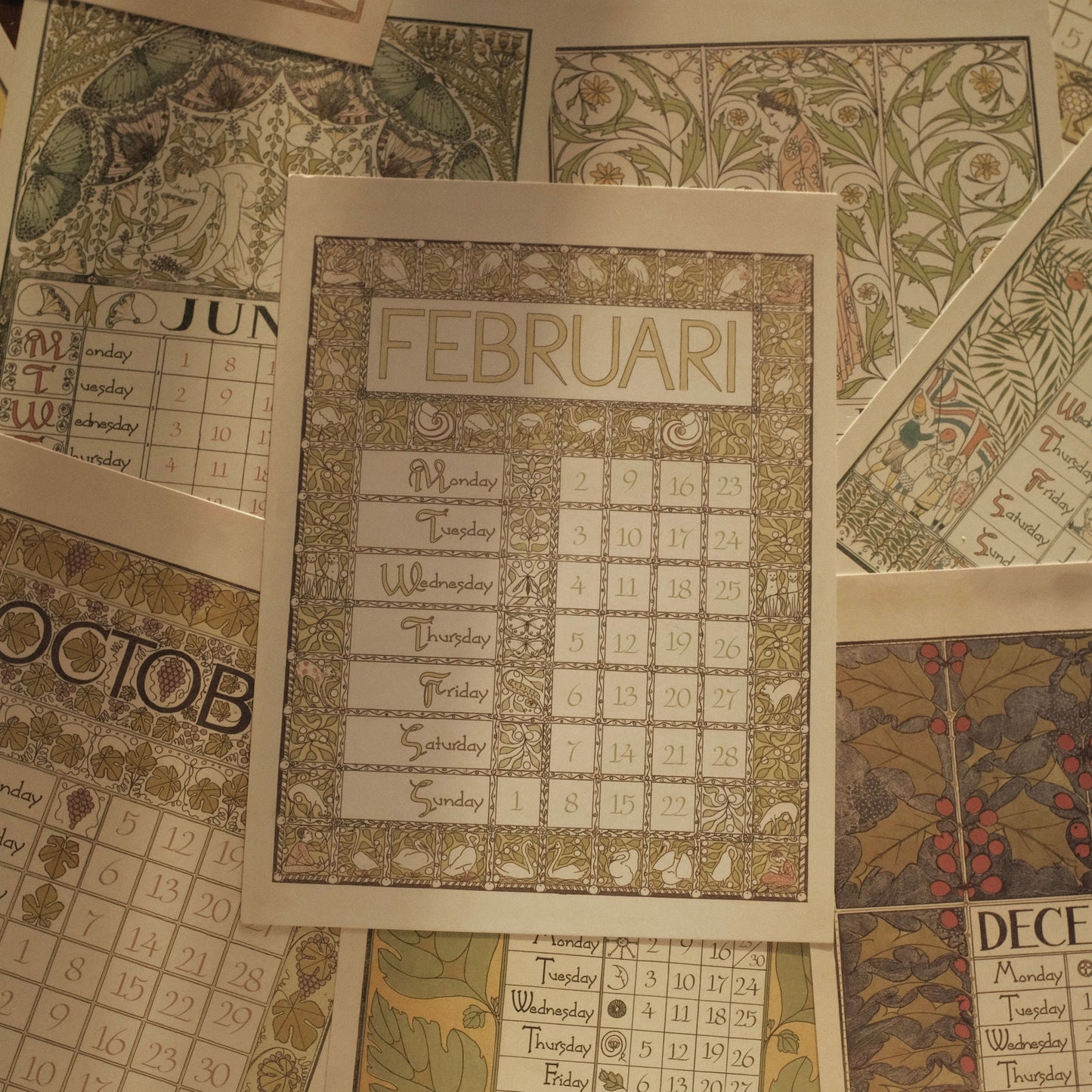 MARGUERITE Elegant Retro Art Nouveau Wall Hanging Table Display Calendar 2026 Art Card