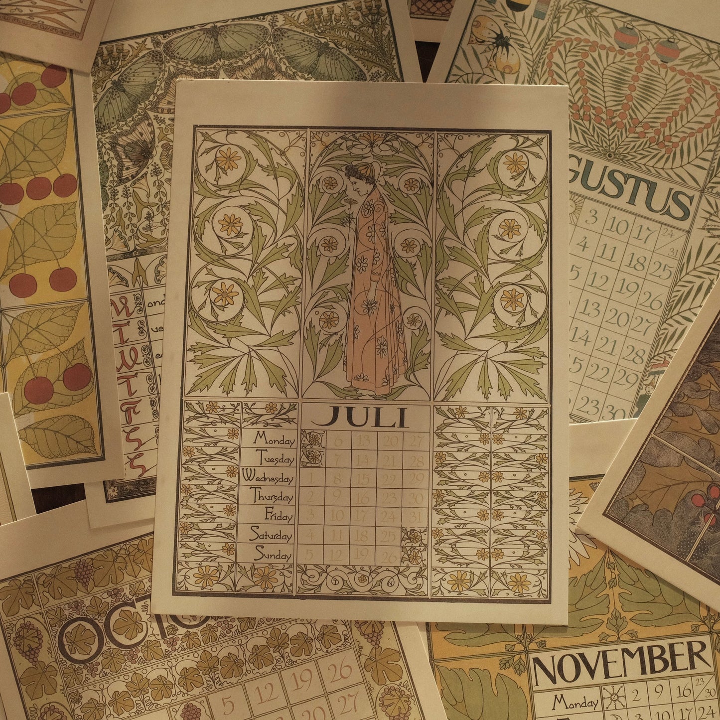 MARGUERITE Elegant Retro Art Nouveau Wall Hanging Table Display Calendar 2026 Art Card