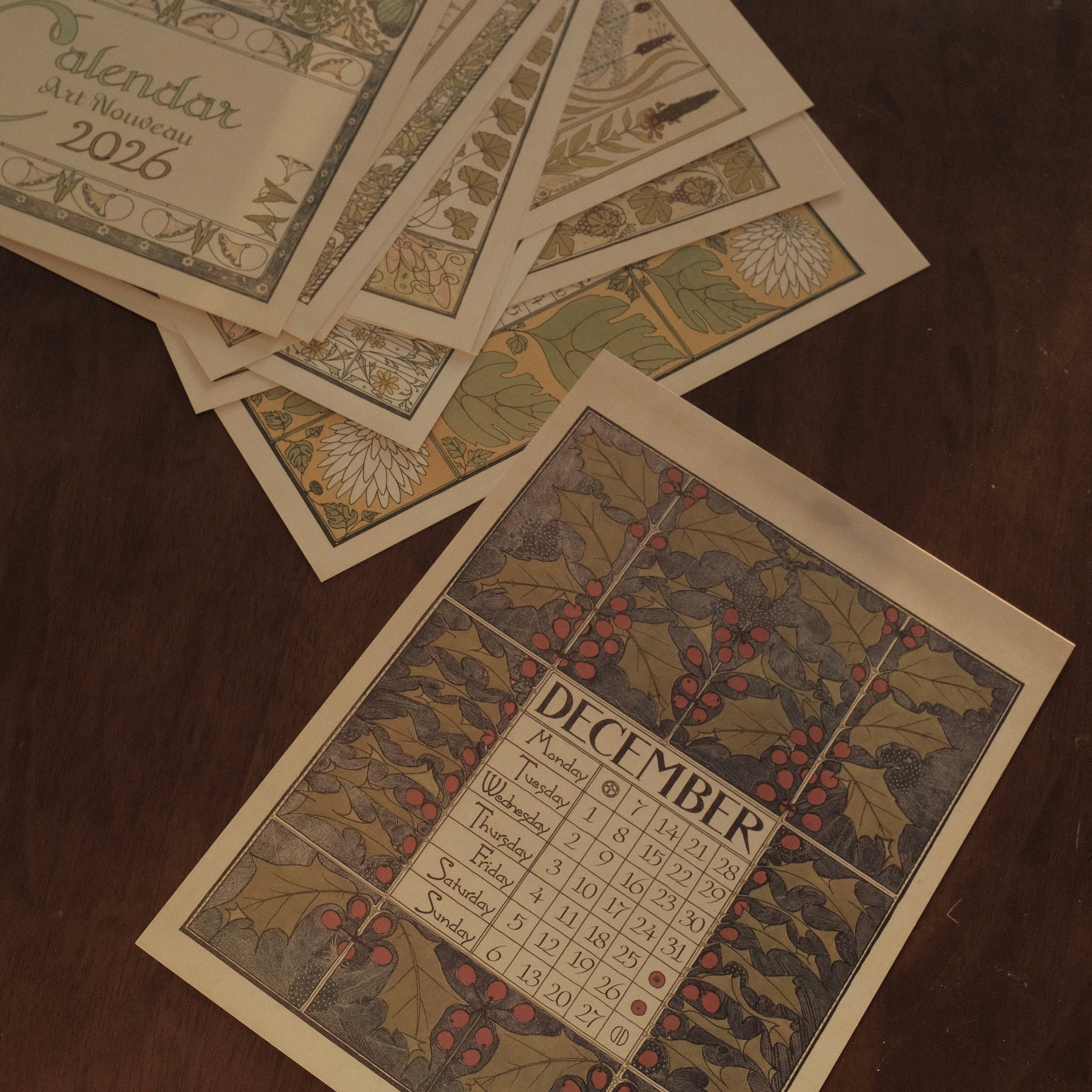 MARGUERITE Elegant Retro Art Nouveau Wall Hanging Table Display Calendar 2026 Art Card