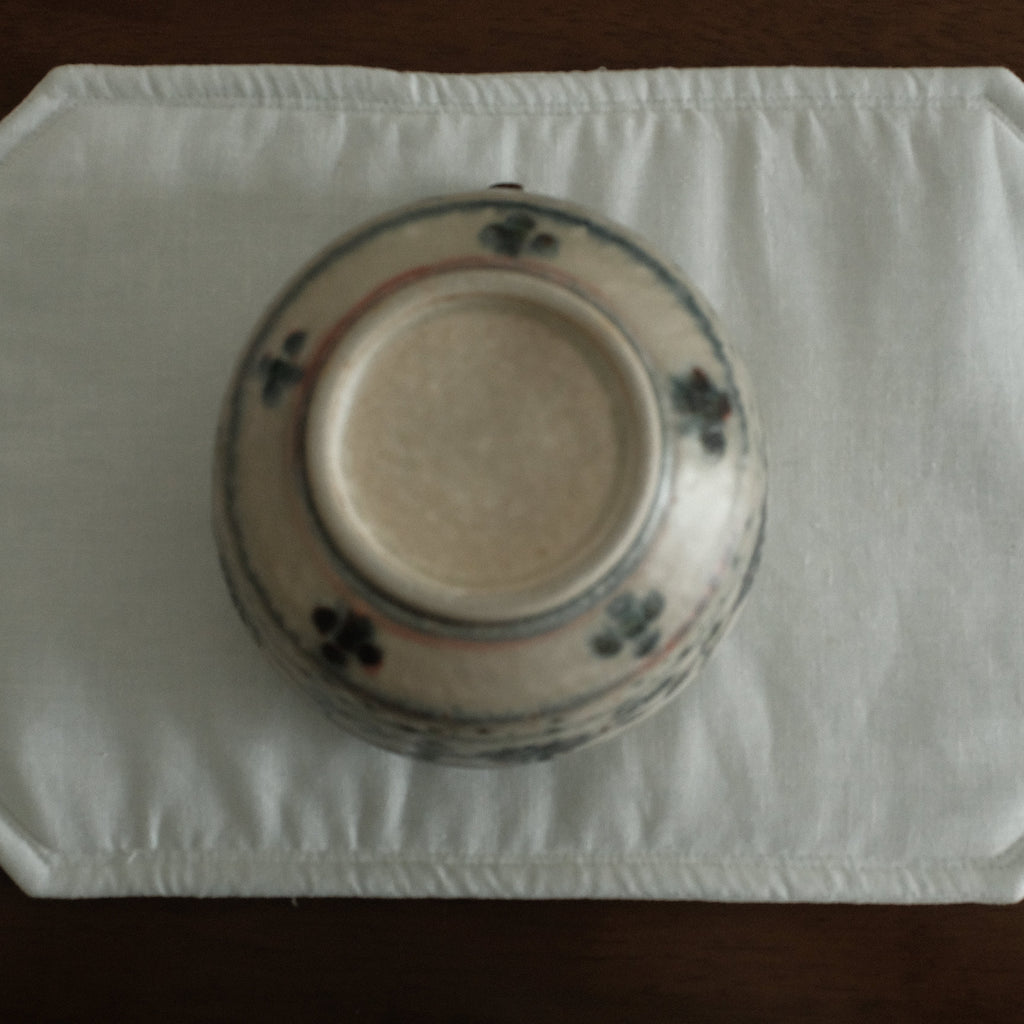 Annan Azure Retro Style Hand Painted Indigo Purple Floral Motifs Katakuchi Chawan Matcha Bowl with Spout Underglazed Ceramic Stoneware