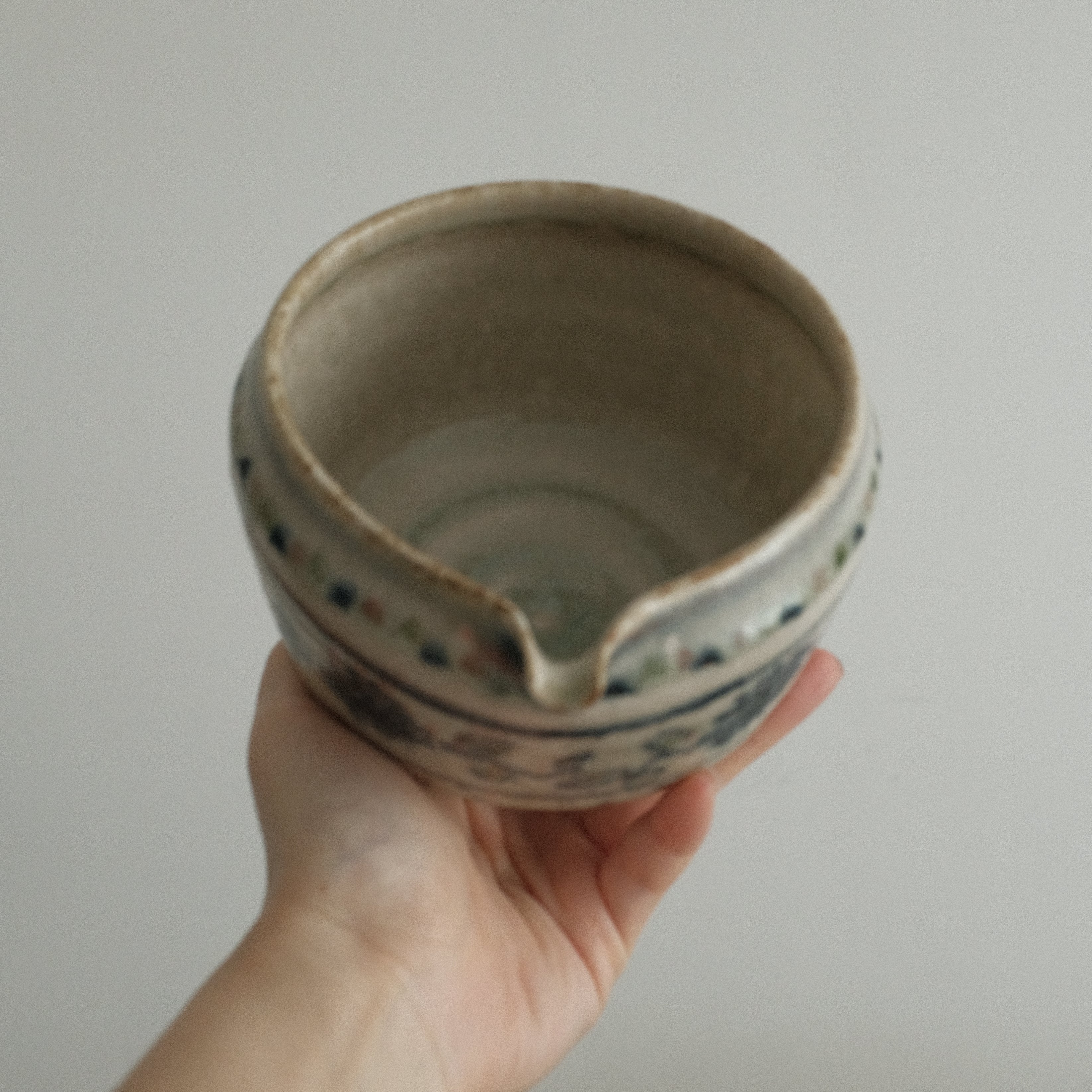 Annan Azure Retro Style Hand Painted Indigo Purple Floral Motifs Katakuchi Chawan Matcha Bowl with Spout Underglazed Ceramic Stoneware