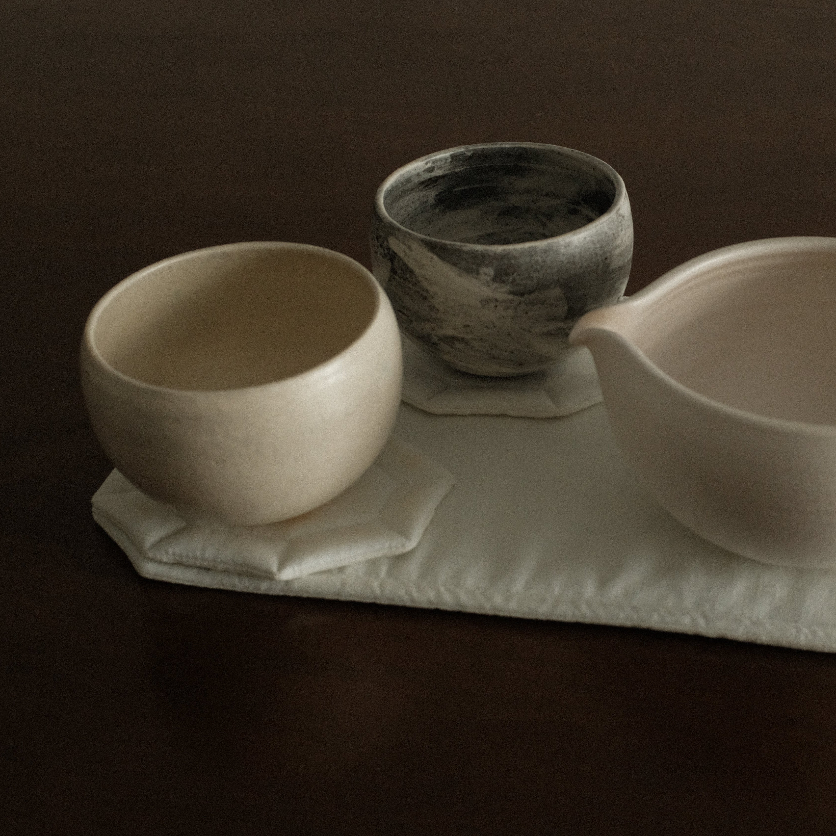 Yuli Handmade Snow White and Speckled Grey White Round Egg Cups Gift Set