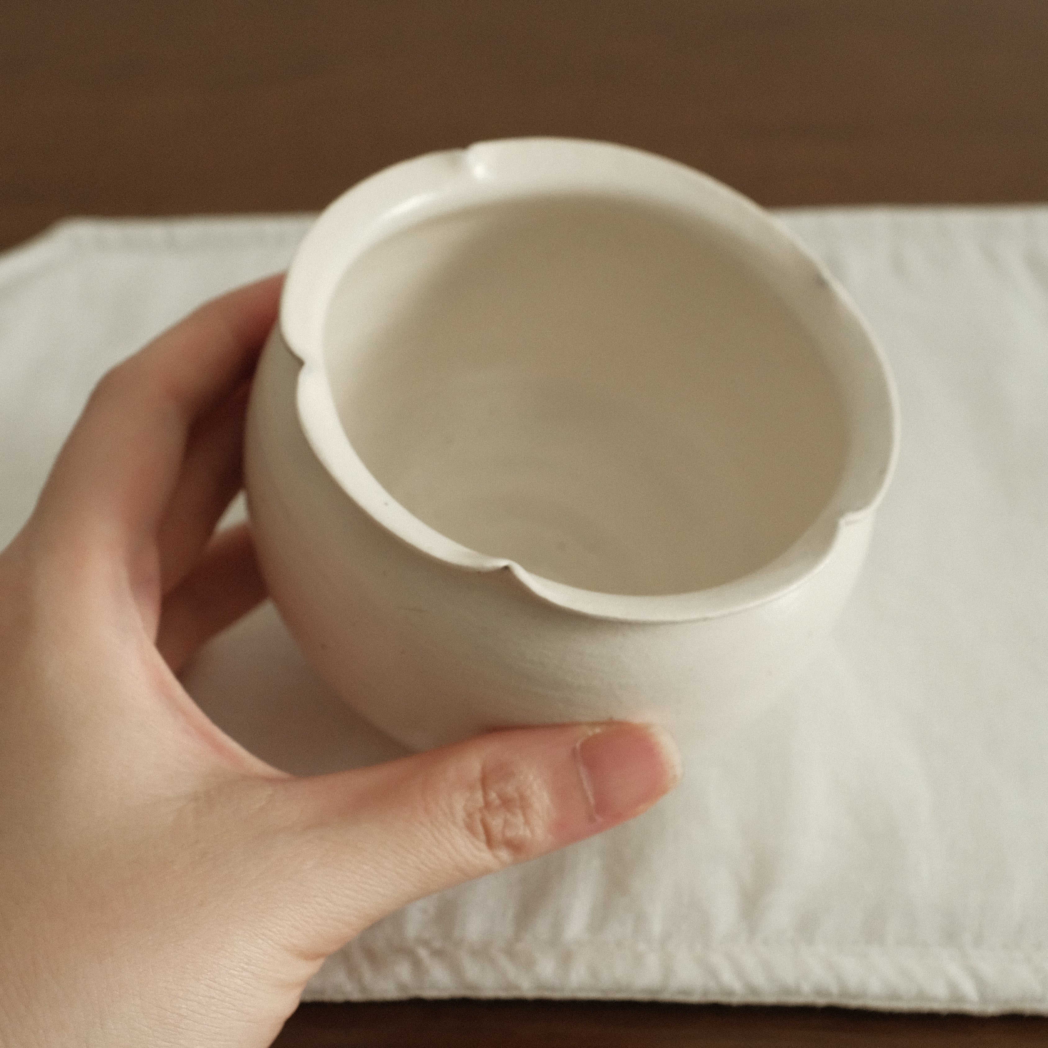 Yuli Handmade Snow White Floral Rim Cup Powdered Glaze Underglazed Stoneware