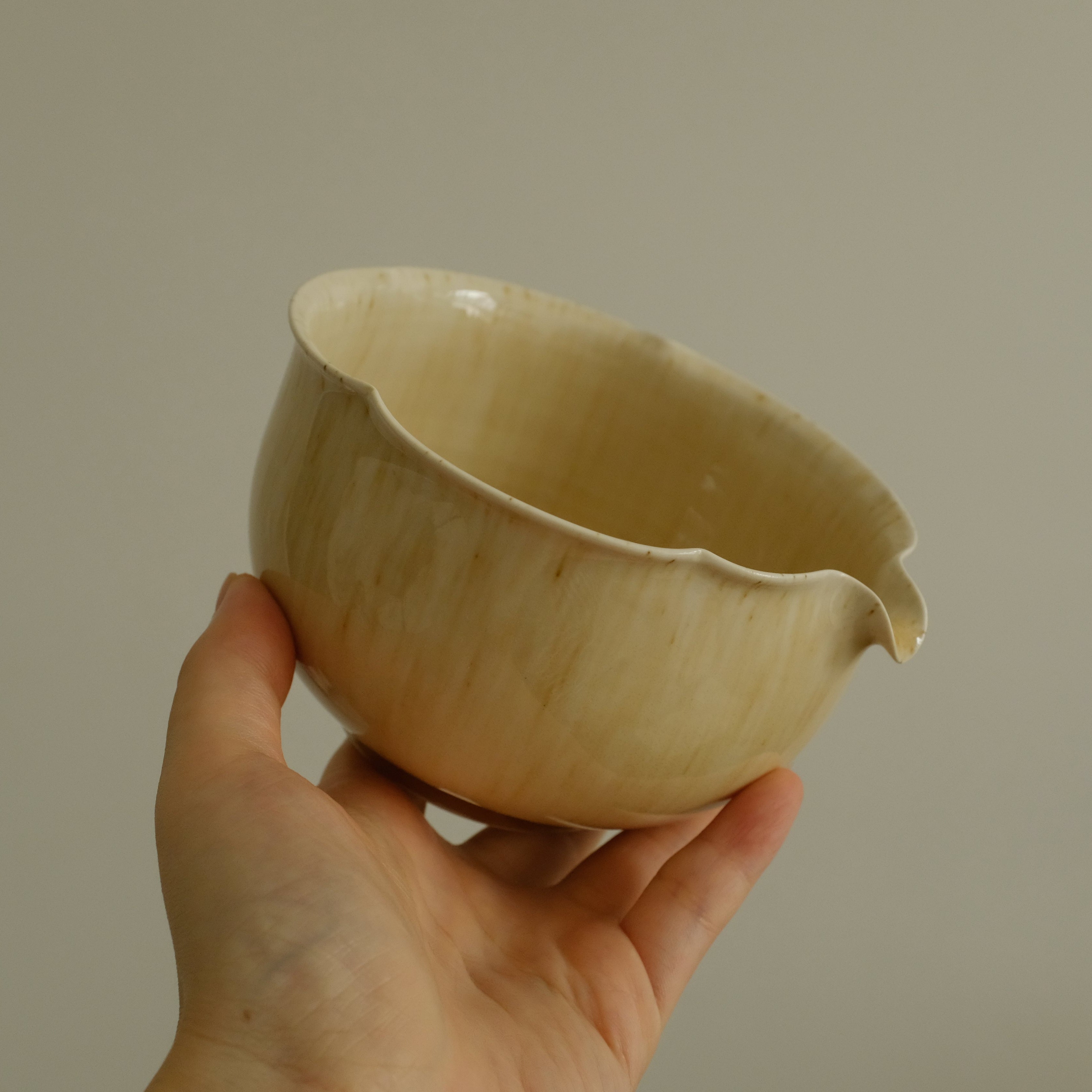 Sooyuan Handmade Yellow Honey Glazed Floral Rim Katakuchi Chawan Matcha Tea Bowl