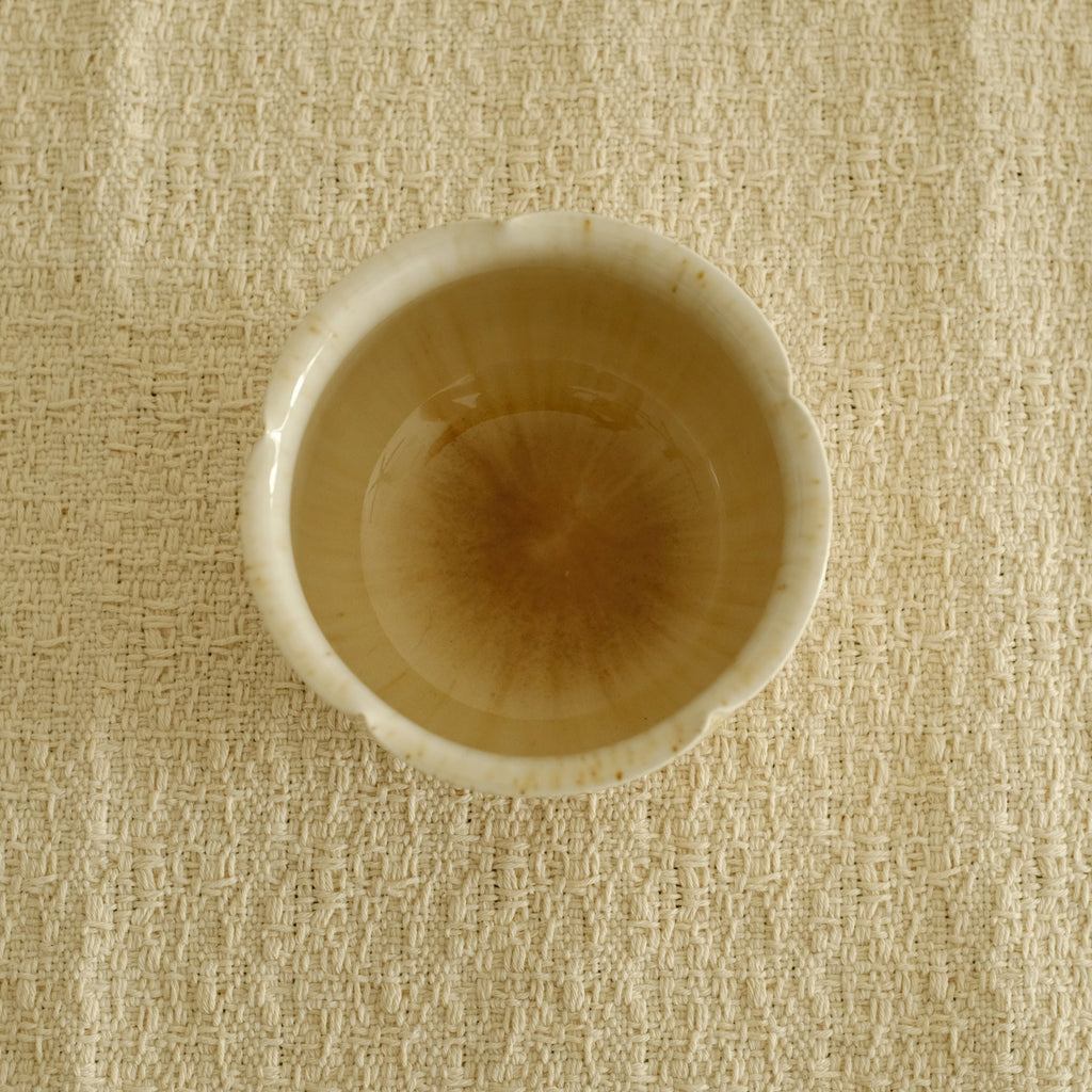 Sooyuan Handmade Yellow Honey Glazed Floral Rim Floral Bud Tea Coffee Cup