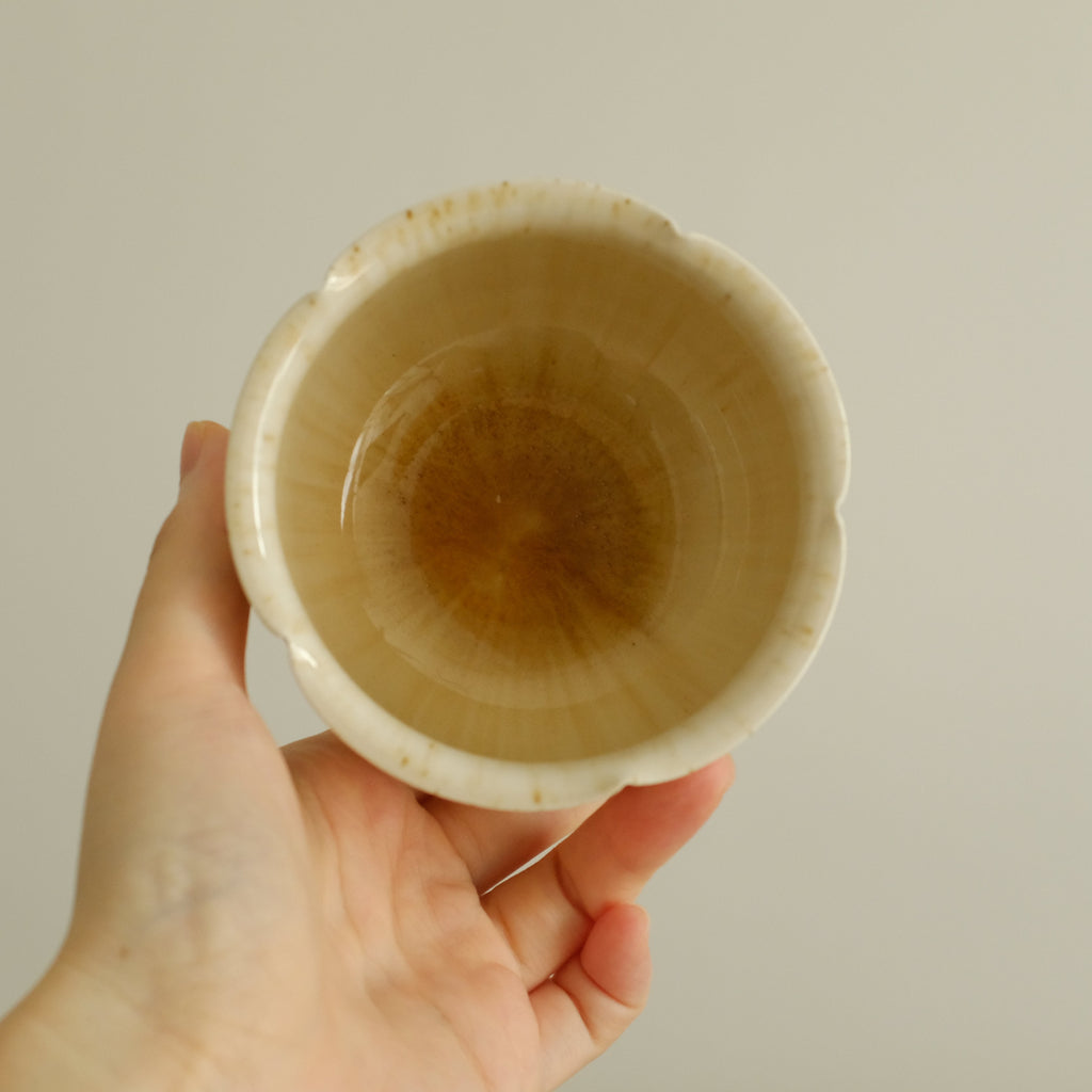 Sooyuan Handmade Yellow Honey Glazed Floral Rim Floral Bud Tea Coffee Cup