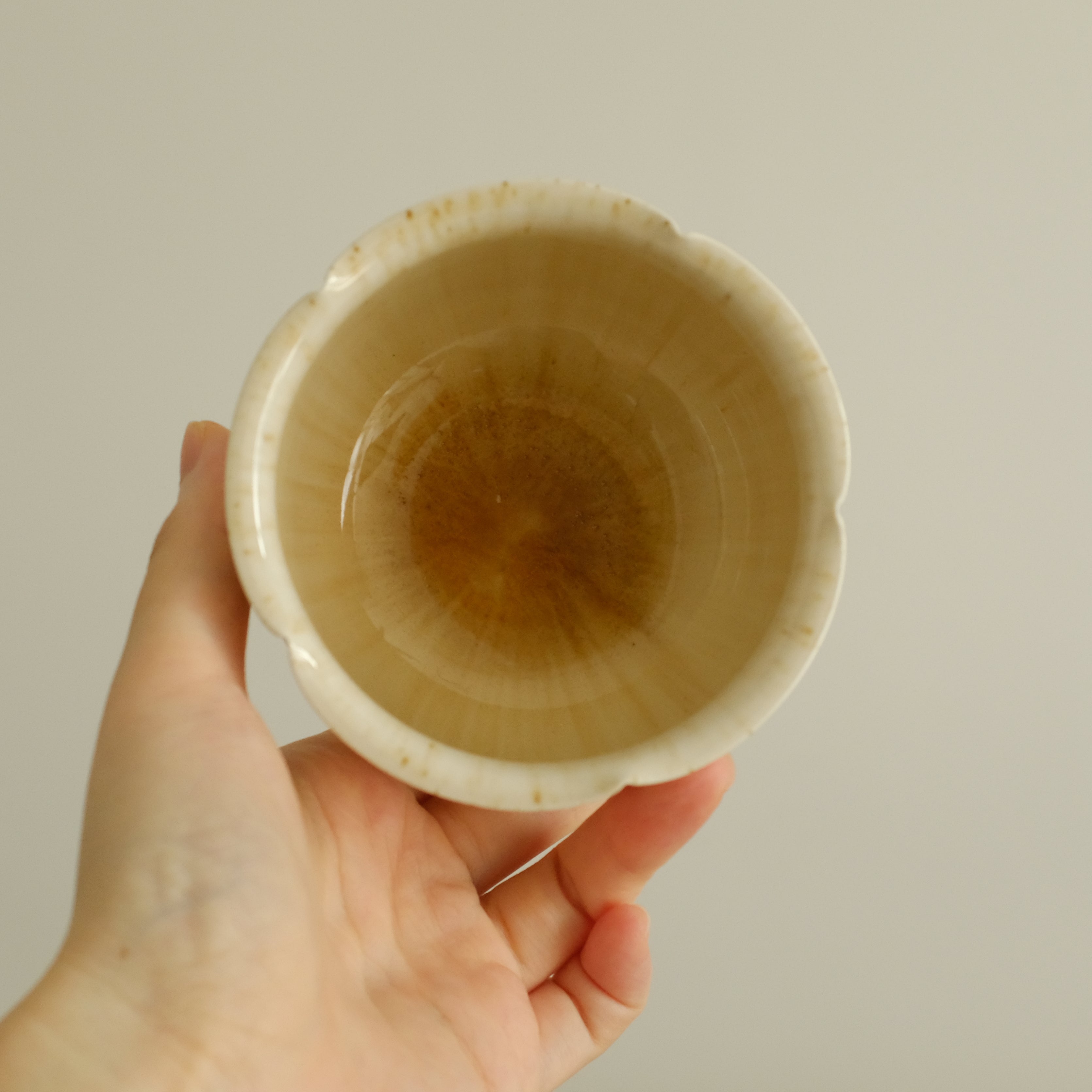 Sooyuan Handmade Yellow Honey Glazed Floral Rim Floral Bud Tea Coffee Cup