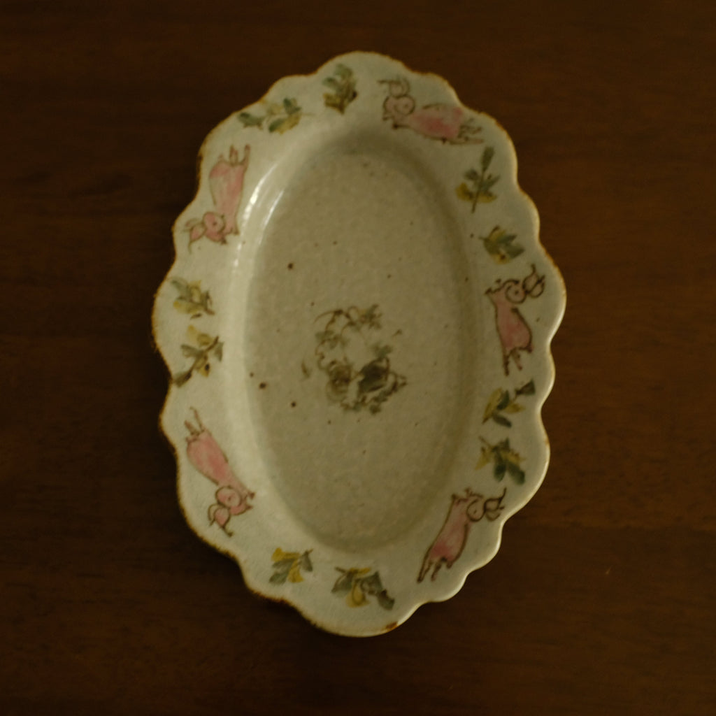 Annan Azure Retro Style Hand Painted Floral Rim Decorative Rabbit Bunny Pattern Plate Underglazed Stoneware Ceramic