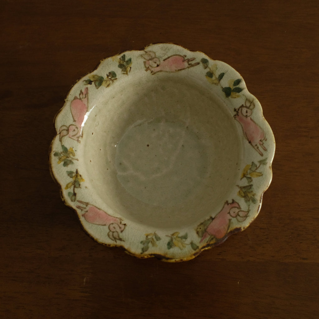 Annan Azure Retro Style Hand Painted Floral Rim Decorative Bunny Pattern Bowl Underglazed Stoneware Ceramic