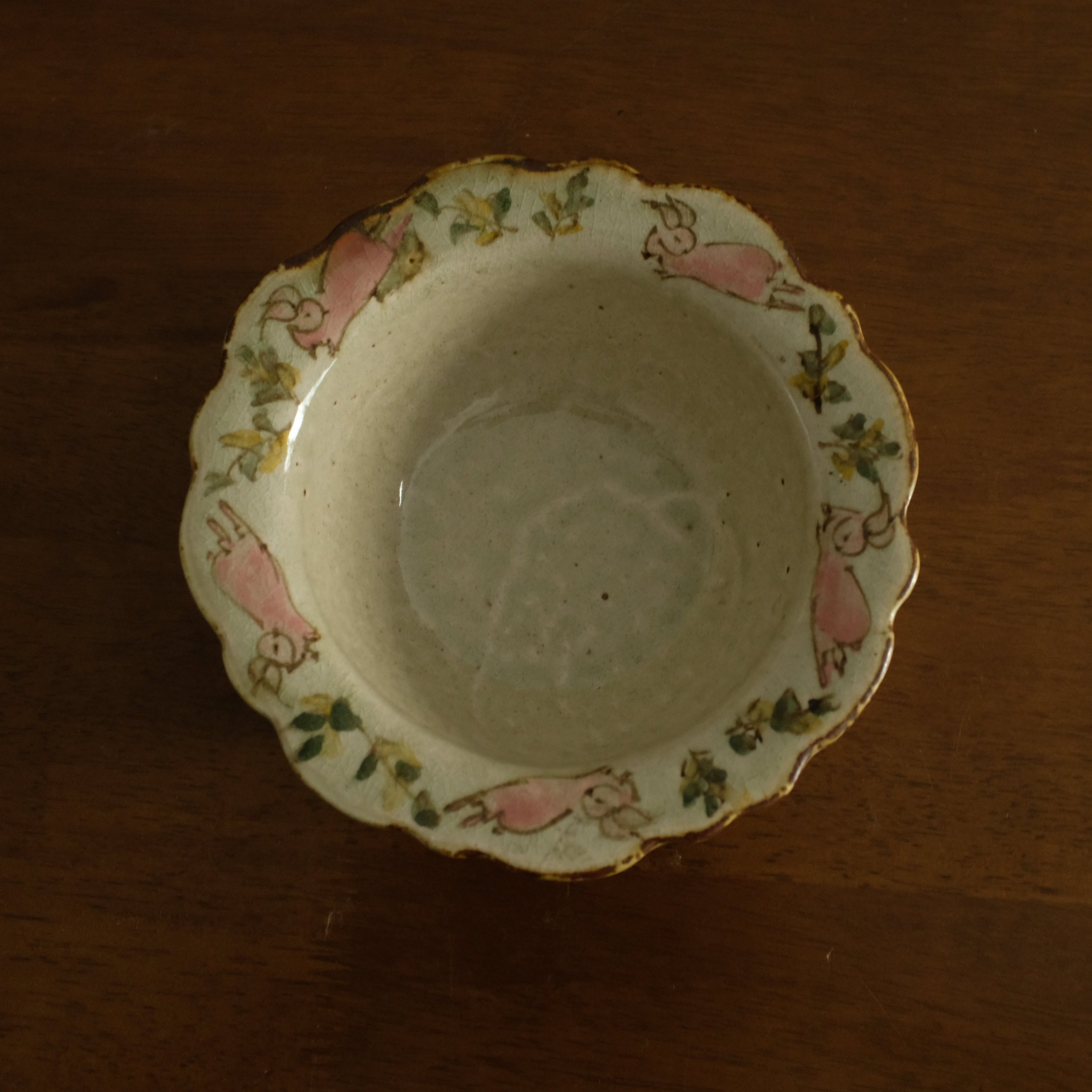 Annan Azure Retro Style Hand Painted Floral Rim Decorative Bunny Pattern Bowl Underglazed Stoneware Ceramic