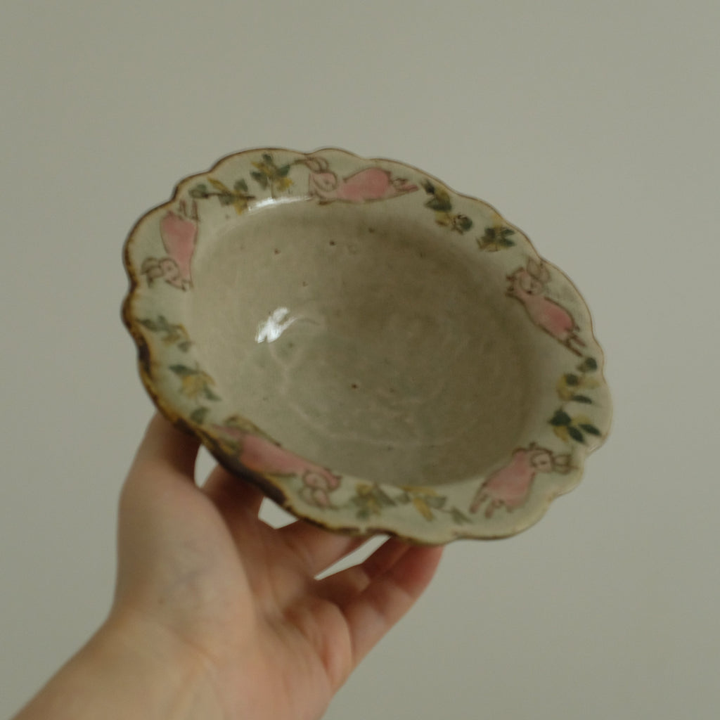 Annan Azure Retro Style Hand Painted Floral Rim Decorative Bunny Pattern Bowl Underglazed Stoneware Ceramic