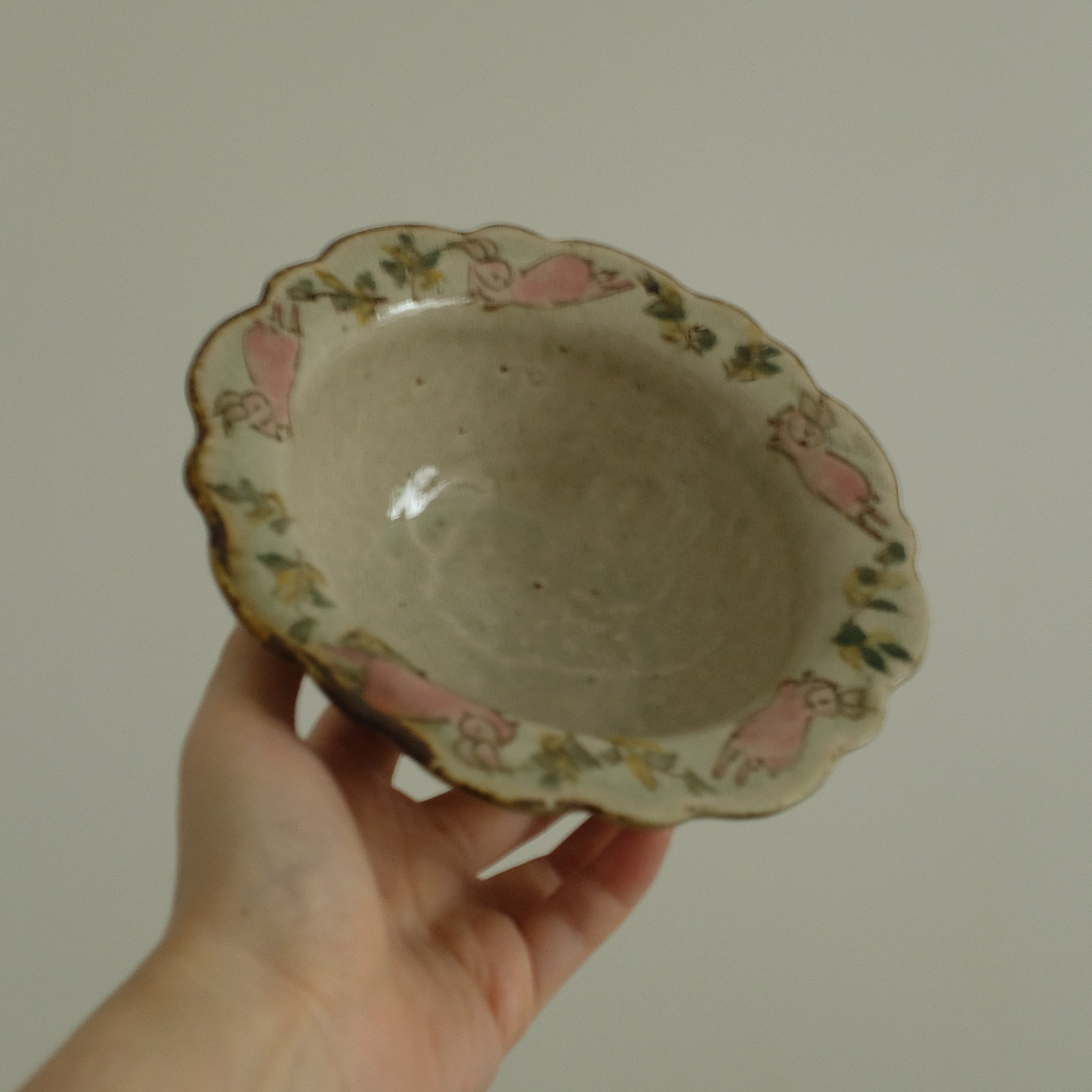 Annan Azure Retro Style Hand Painted Floral Rim Decorative Bunny Pattern Bowl Underglazed Stoneware Ceramic