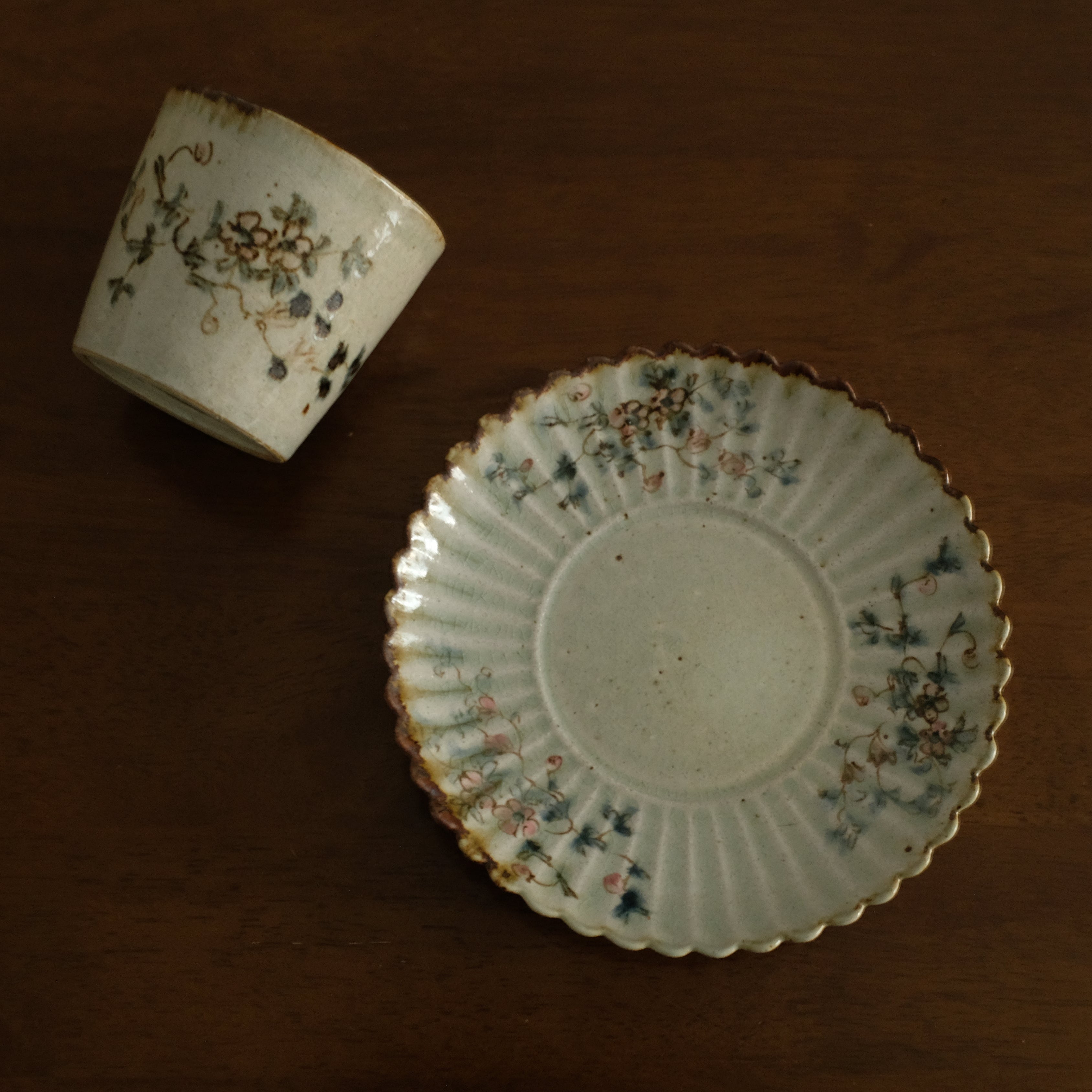 Annan Azure Retro Style Hand Painted Delicate Pink Cluster Flowers Chrysanthemum Floral Rim Round Plate Underglazed Stoneware Ceramic
