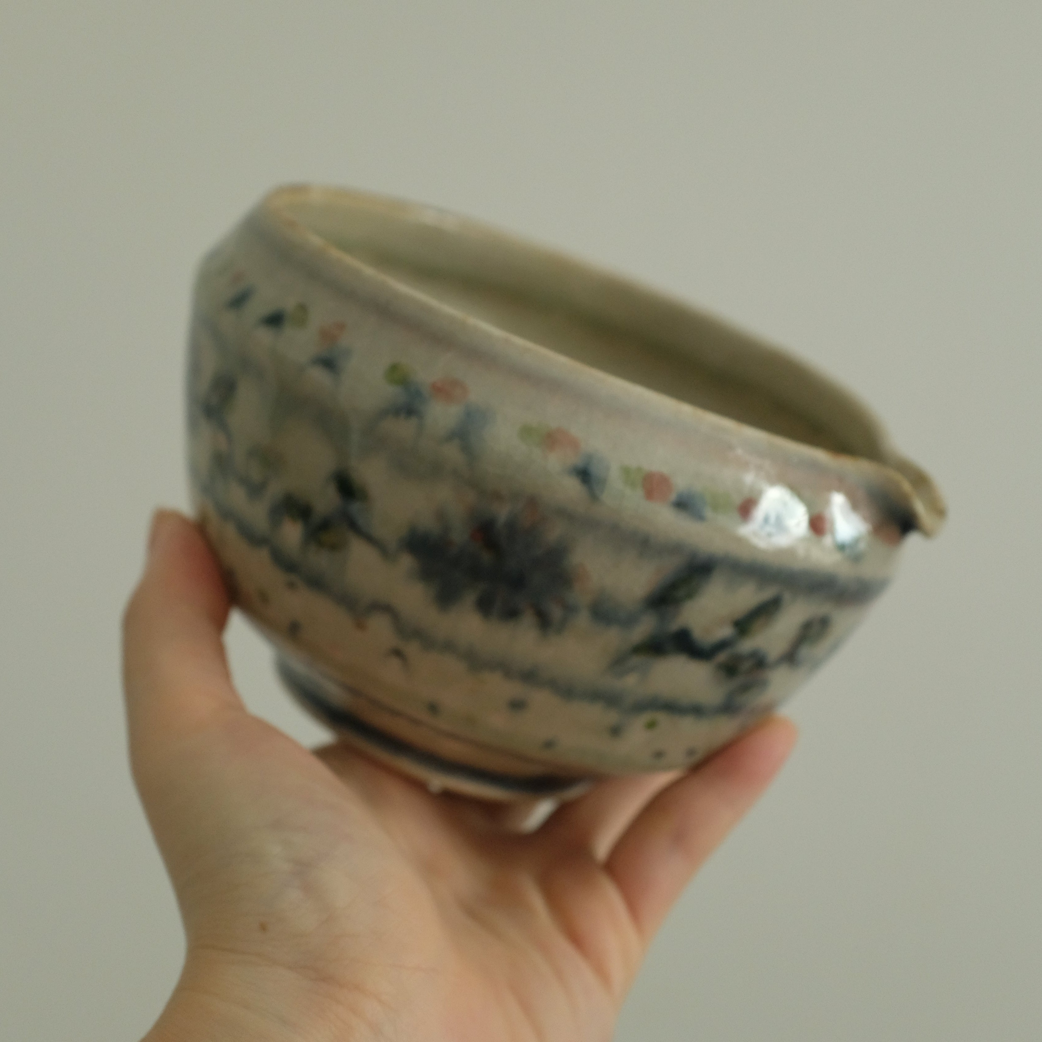 Annan Azure Retro Style Hand Painted Shiboride Indigo Blue Floral Motifs Katakuchi Chawan Matcha Bowl with Spout Underglazed Ceramic Stoneware