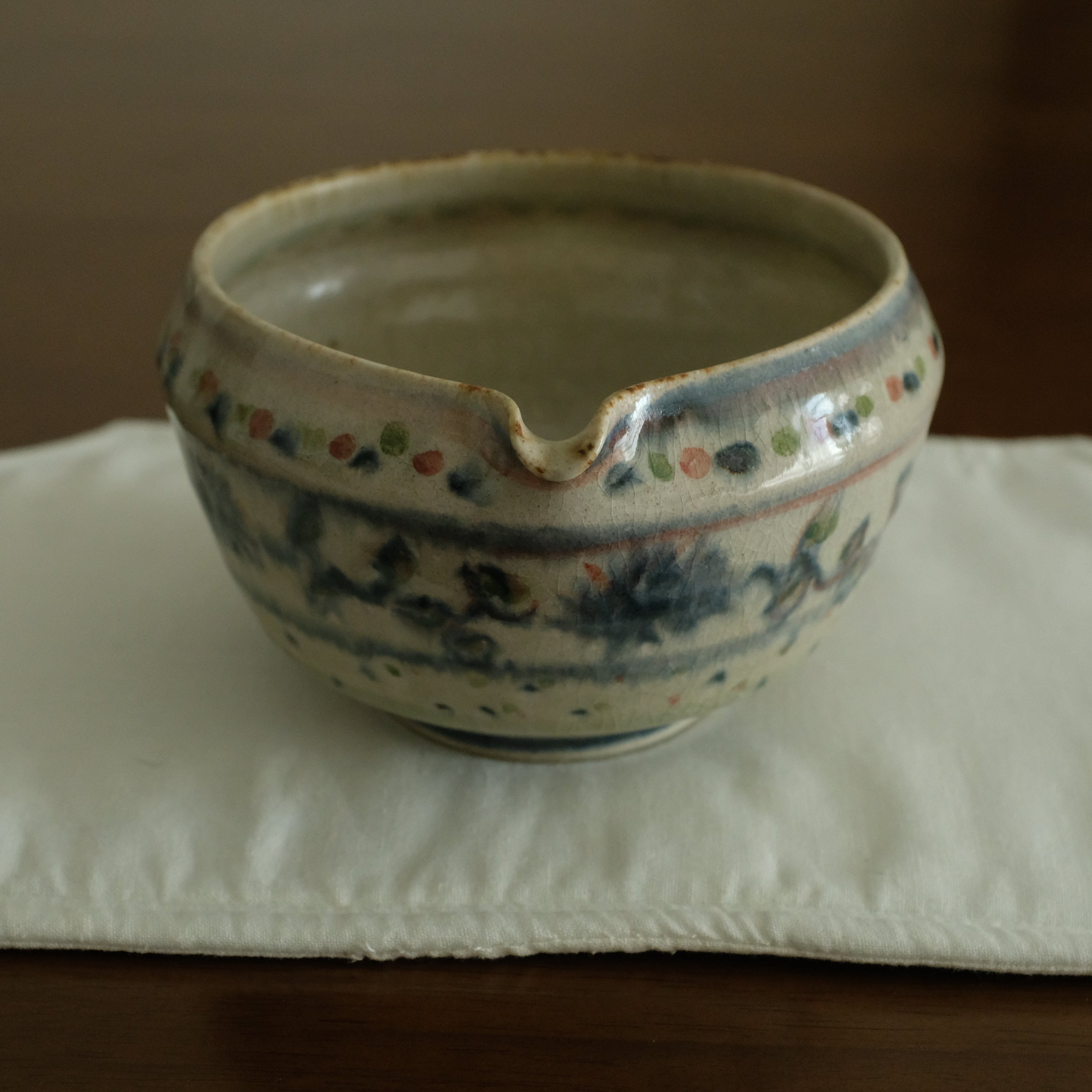 Annan Azure Retro Style Hand Painted Shiboride Indigo Blue Floral Motifs Katakuchi Chawan Matcha Bowl with Spout Underglazed Ceramic Stoneware