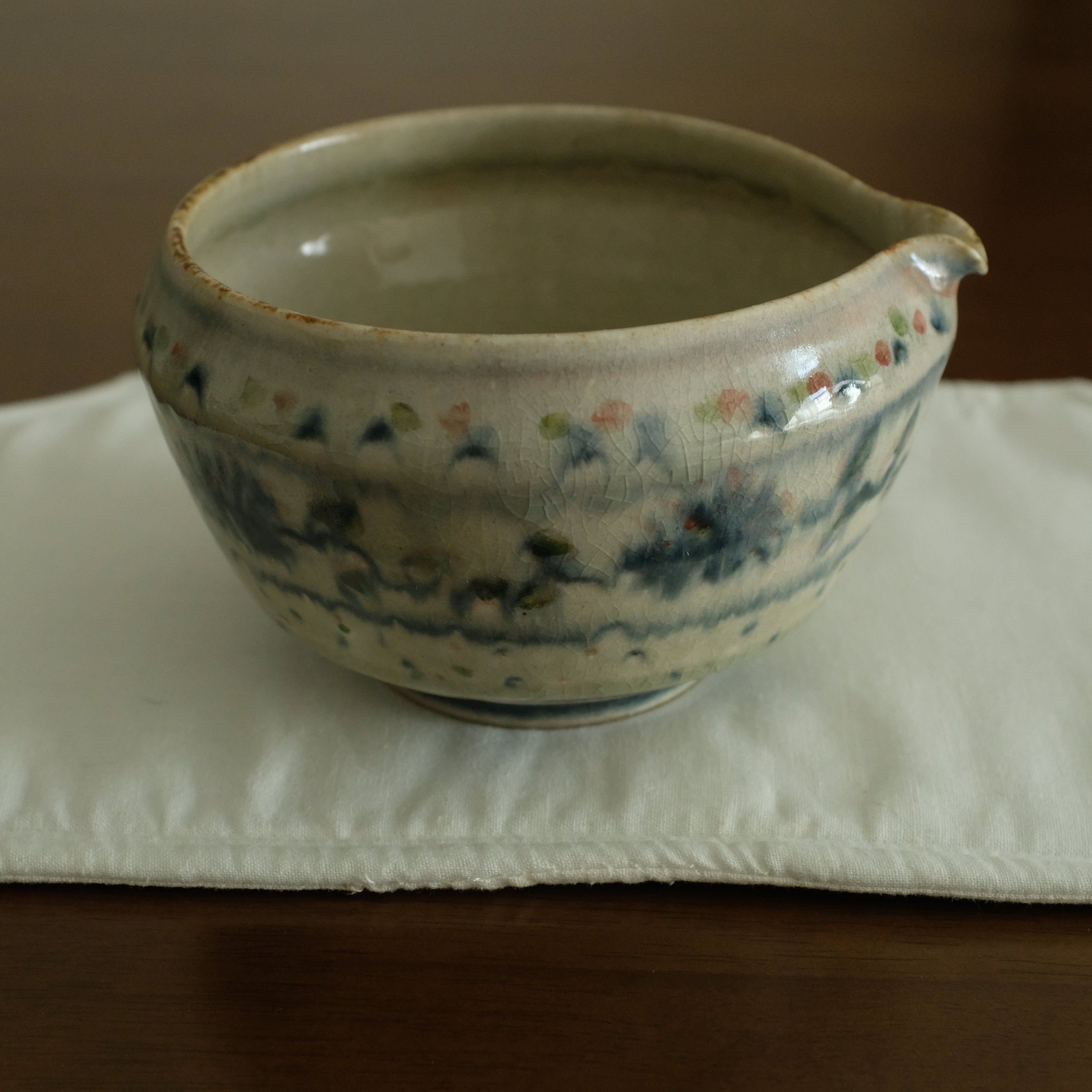 Annan Azure Retro Style Hand Painted Shiboride Indigo Blue Floral Motifs Katakuchi Chawan Matcha Bowl with Spout Underglazed Ceramic Stoneware
