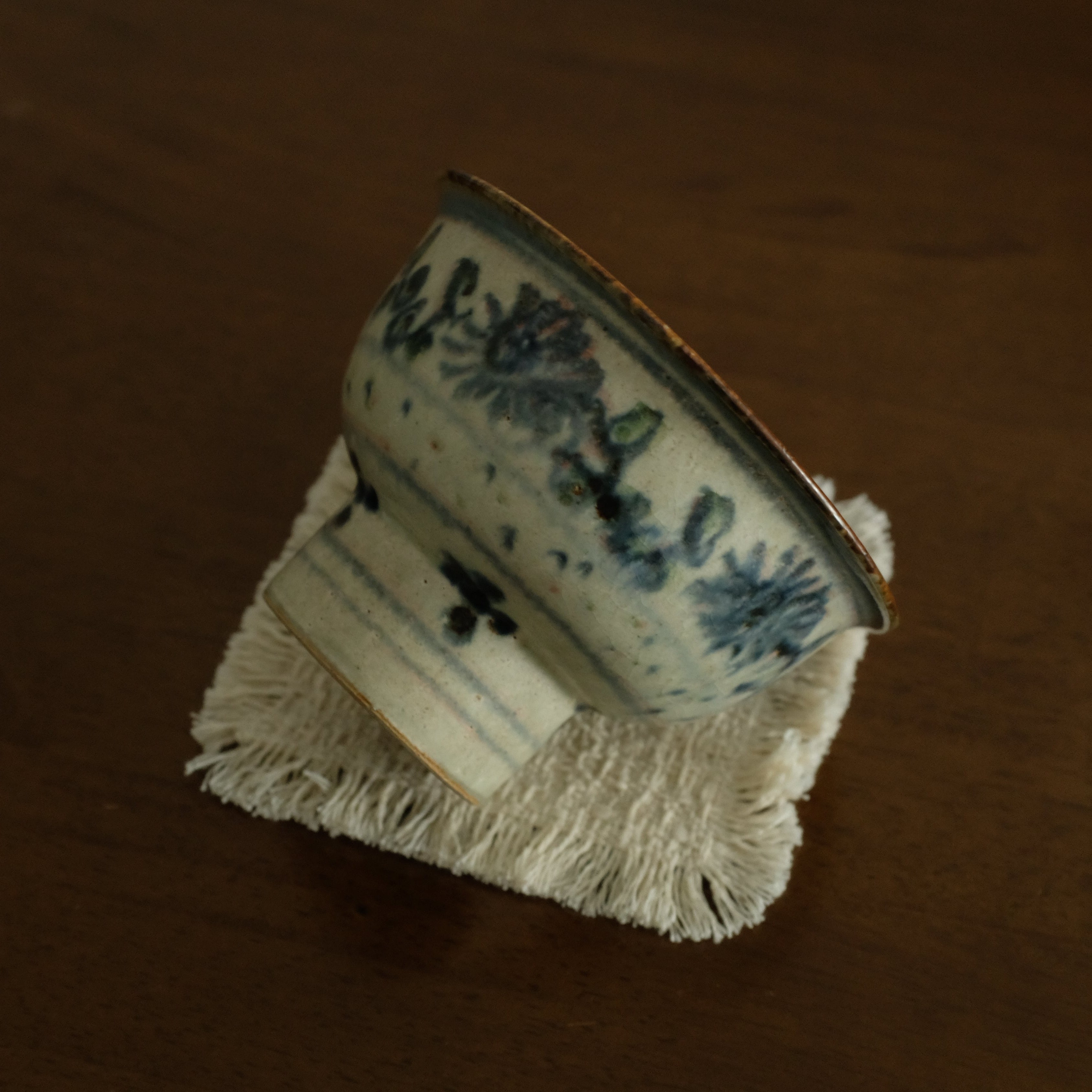 Annan Azure Retro Style Handpainted Shiboride Indigo Blue Floral Motifs High Footed Tea Bowl Chawan Matcha Bowl Underglazed Ceramic Stoneware