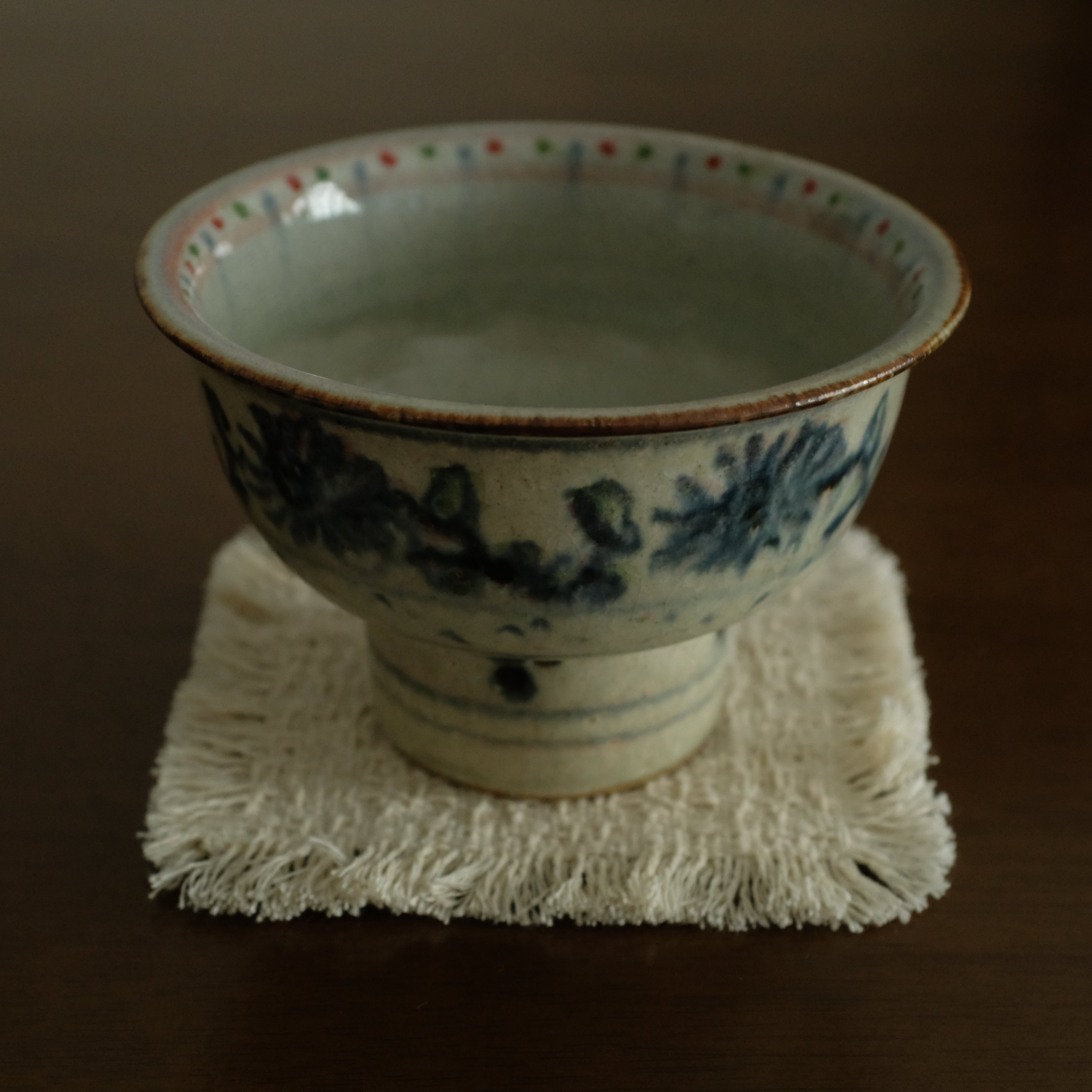 Annan Azure Retro Style Handpainted Shiboride Indigo Blue Floral Motifs High Footed Tea Bowl Chawan Matcha Bowl Underglazed Ceramic Stoneware