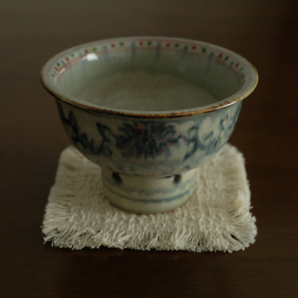 Annan Azure Retro Style Handpainted Shiboride Indigo Blue Floral Motifs High Footed Tea Bowl Chawan Matcha Bowl Underglazed Ceramic Stoneware