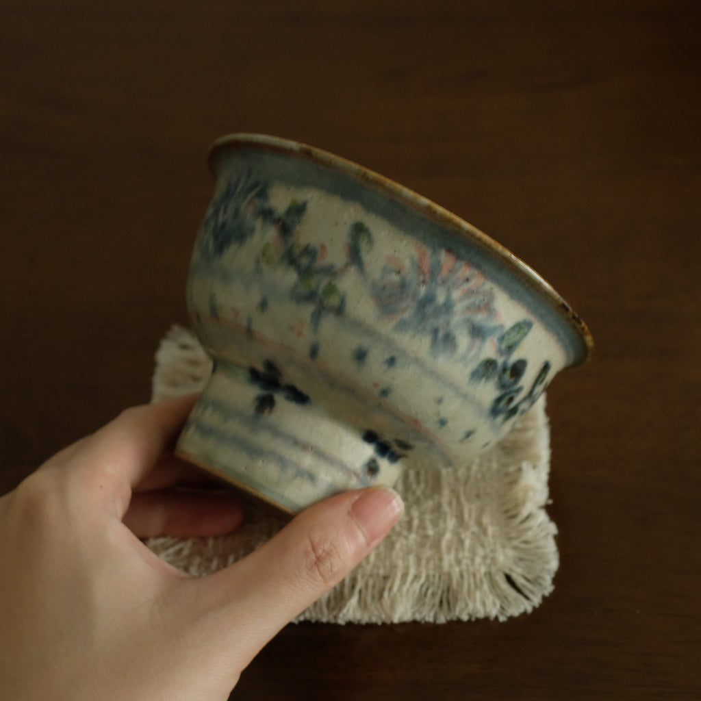 Annan Azure Retro Style Handpainted Shiboride Indigo Blue Floral Motifs High Footed Tea Bowl Chawan Matcha Bowl Underglazed Ceramic Stoneware