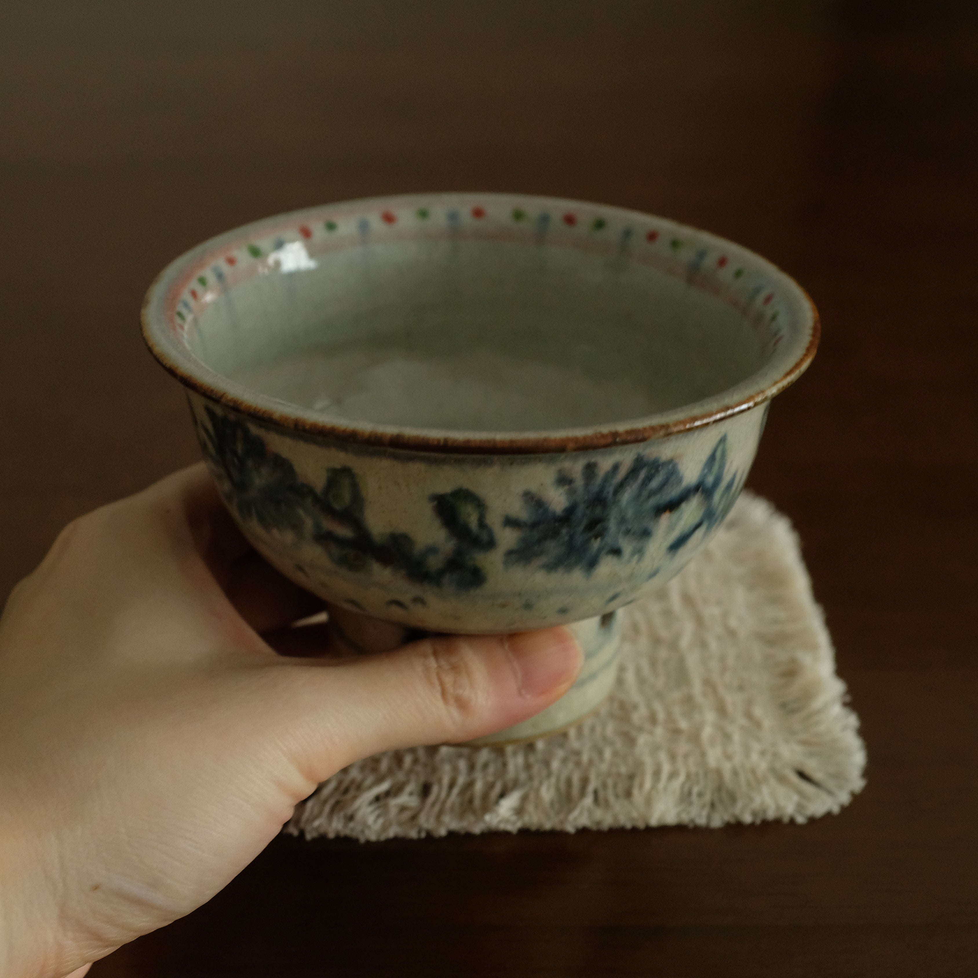 Annan Azure Retro Style Handpainted Shiboride Indigo Blue Floral Motifs High Footed Tea Bowl Chawan Matcha Bowl Underglazed Ceramic Stoneware