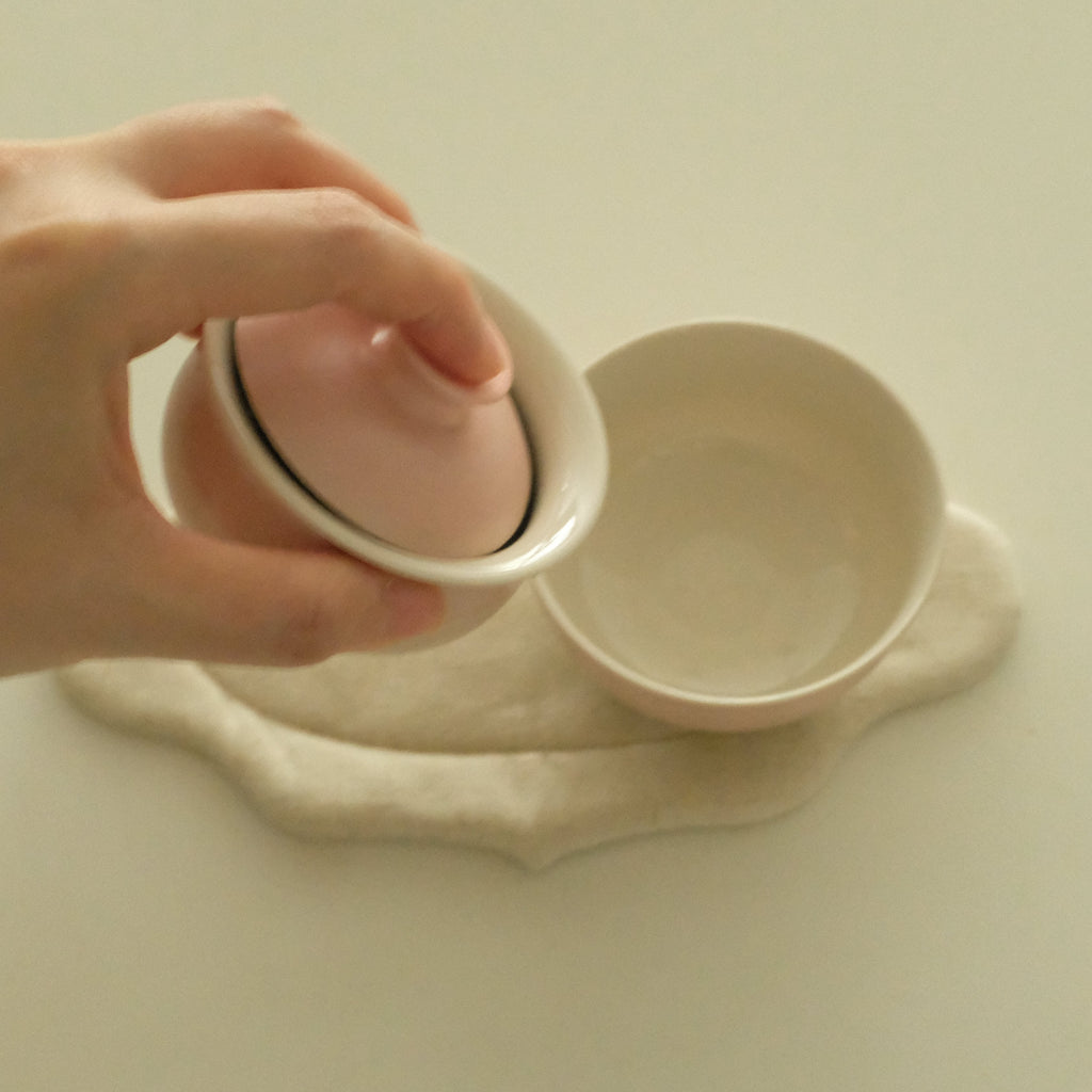 Atelier Cha Handmade Soft Pink Gradient Gaiwan Tea Cup Stackable Solo Tea Set