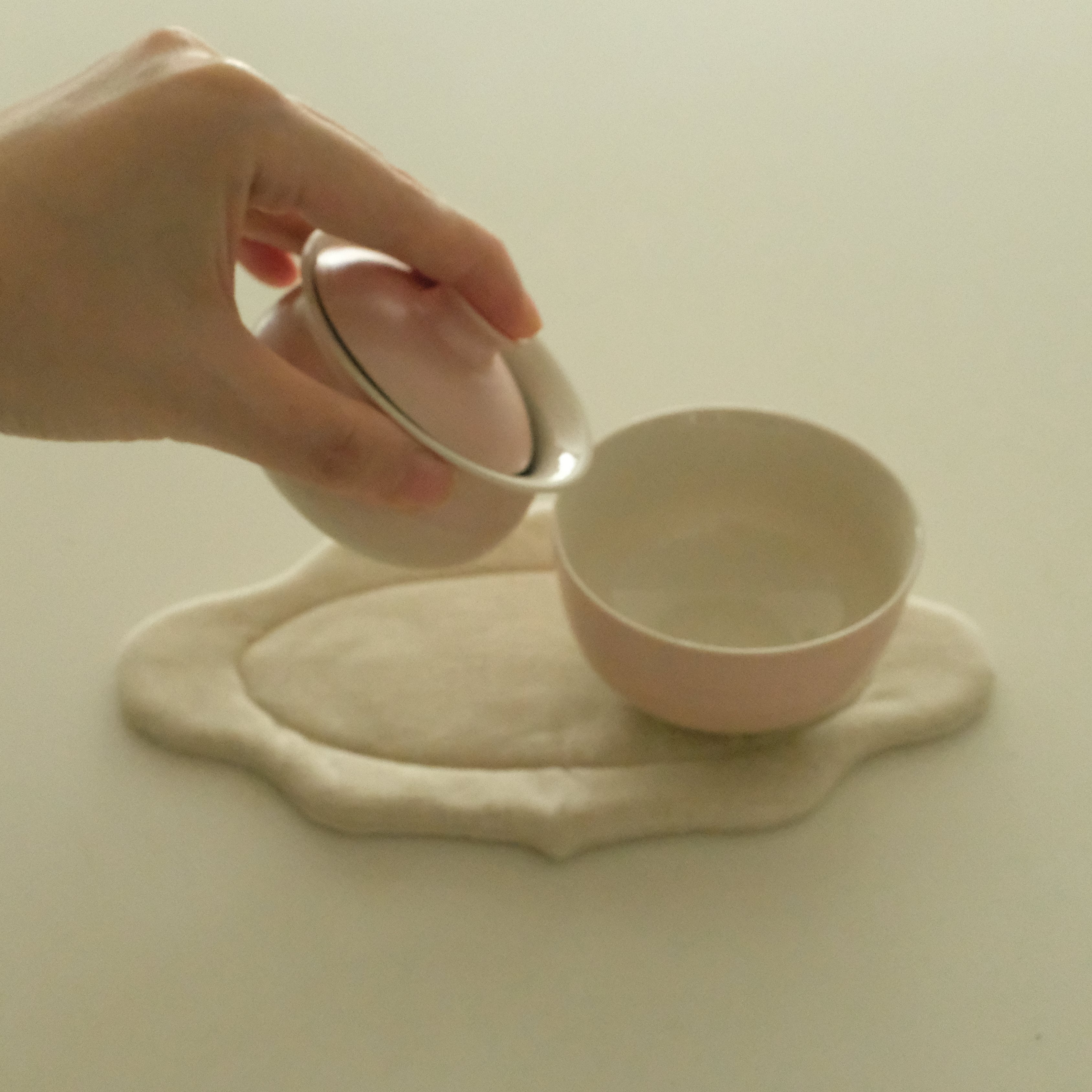 Atelier Cha Handmade Soft Pink Gradient Gaiwan Tea Cup Stackable Solo Tea Set