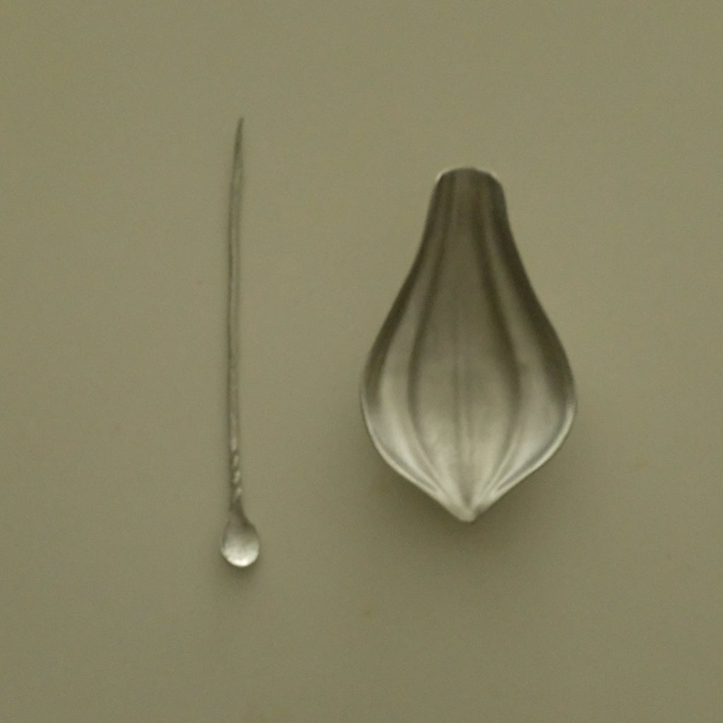 Atelier Cha Lotus Petal Silver White Tin Tea Scoop Tea Spoon 2 Piece Tea Accessories Set