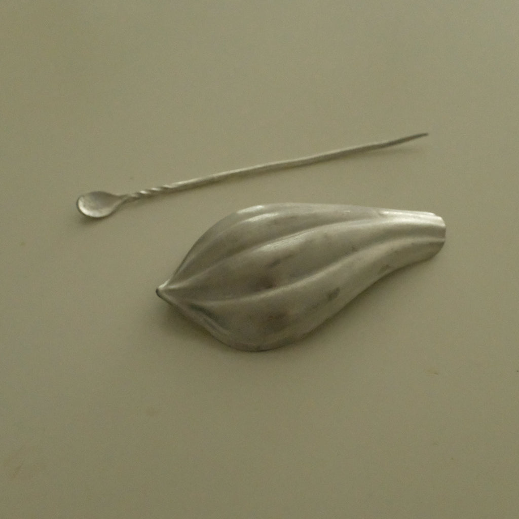 Atelier Cha Lotus Petal Silver White Tin Tea Scoop Tea Spoon 2 Piece Tea Accessories Set