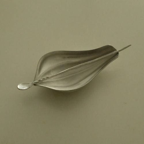 Atelier Cha Lotus Petal Silver White Tin Tea Scoop Tea Spoon 2 Piece Tea Accessories Set