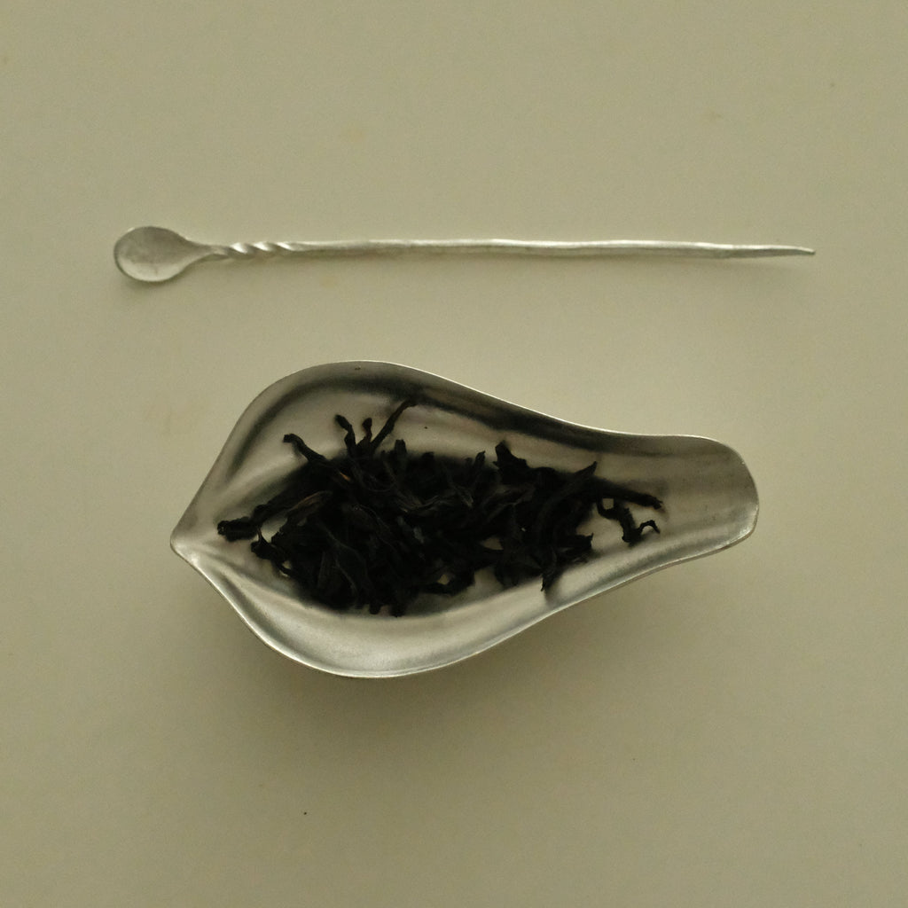 Atelier Cha Lotus Petal Silver White Tin Tea Scoop Tea Spoon 2 Piece Tea Accessories Set