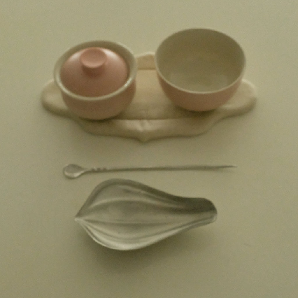Atelier Cha Lotus Petal Silver White Tin Tea Scoop Tea Spoon 2 Piece Tea Accessories Set