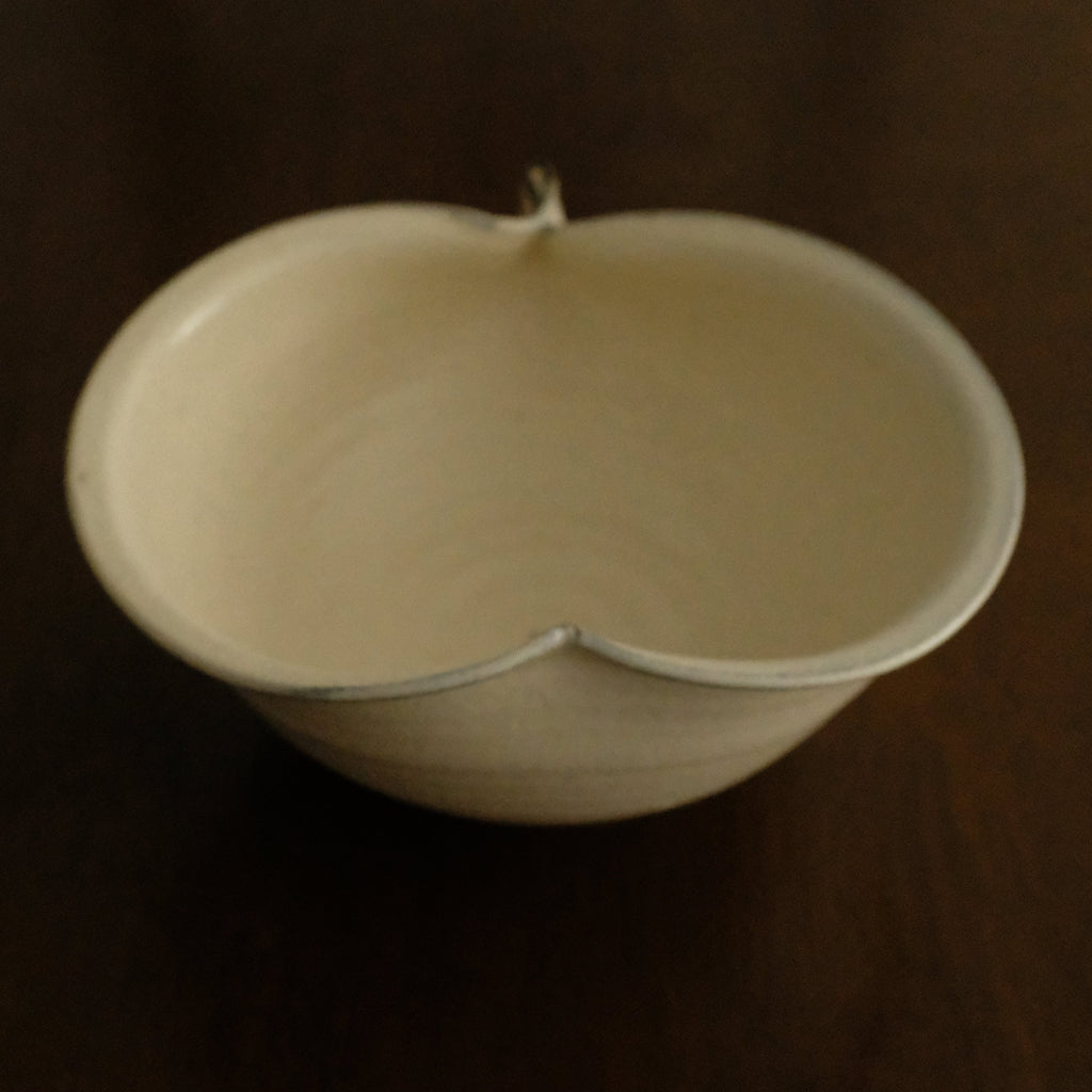 Yuli Handmade Cream White Apple Shape Ceramic Big Deep Bowl