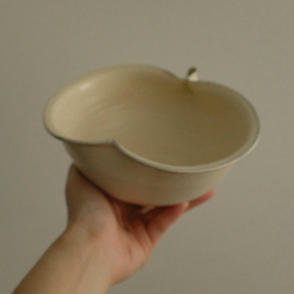 Yuli Handmade Cream White Apple Shape Ceramic Big Deep Bowl